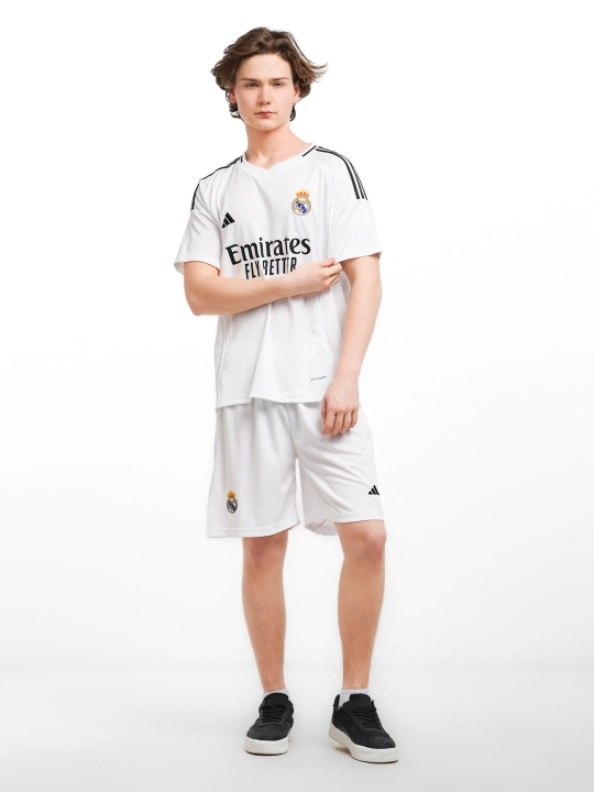 Real Madrid futbol formasi, 2025–2026 yilgi, safar va uy o‘yinlari uchun