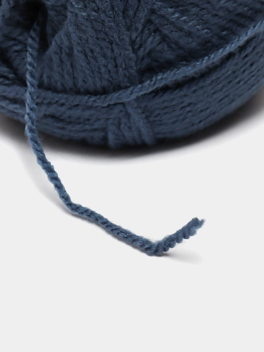 Toqish uchun ip Spagoyarn Aura, bir xil rangli