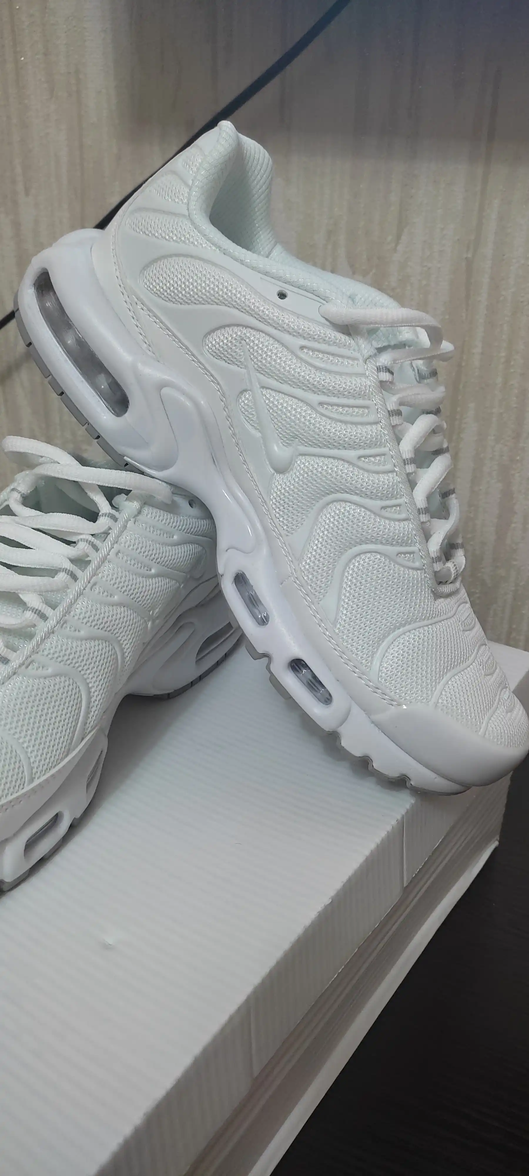 Erkaklar, ayollar va o'smirlar uchun Nike Air Max Plus TN krossovkalari, sport, 40-48