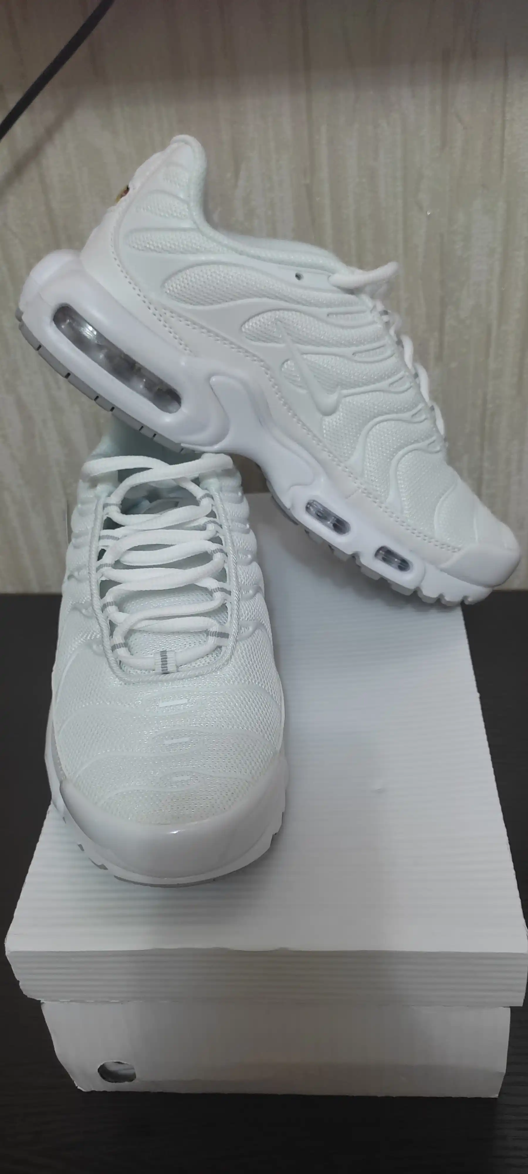 Erkaklar, ayollar va o'smirlar uchun Nike Air Max Plus TN krossovkalari, sport, 40-48