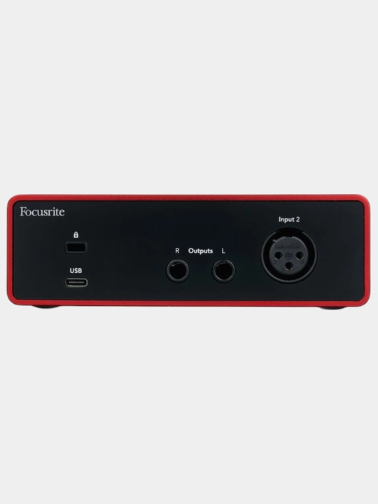 Professional studiya ovoz yozuvlari uchun to'plam, Focusrite Scarlett Solo Studio 4th Gen