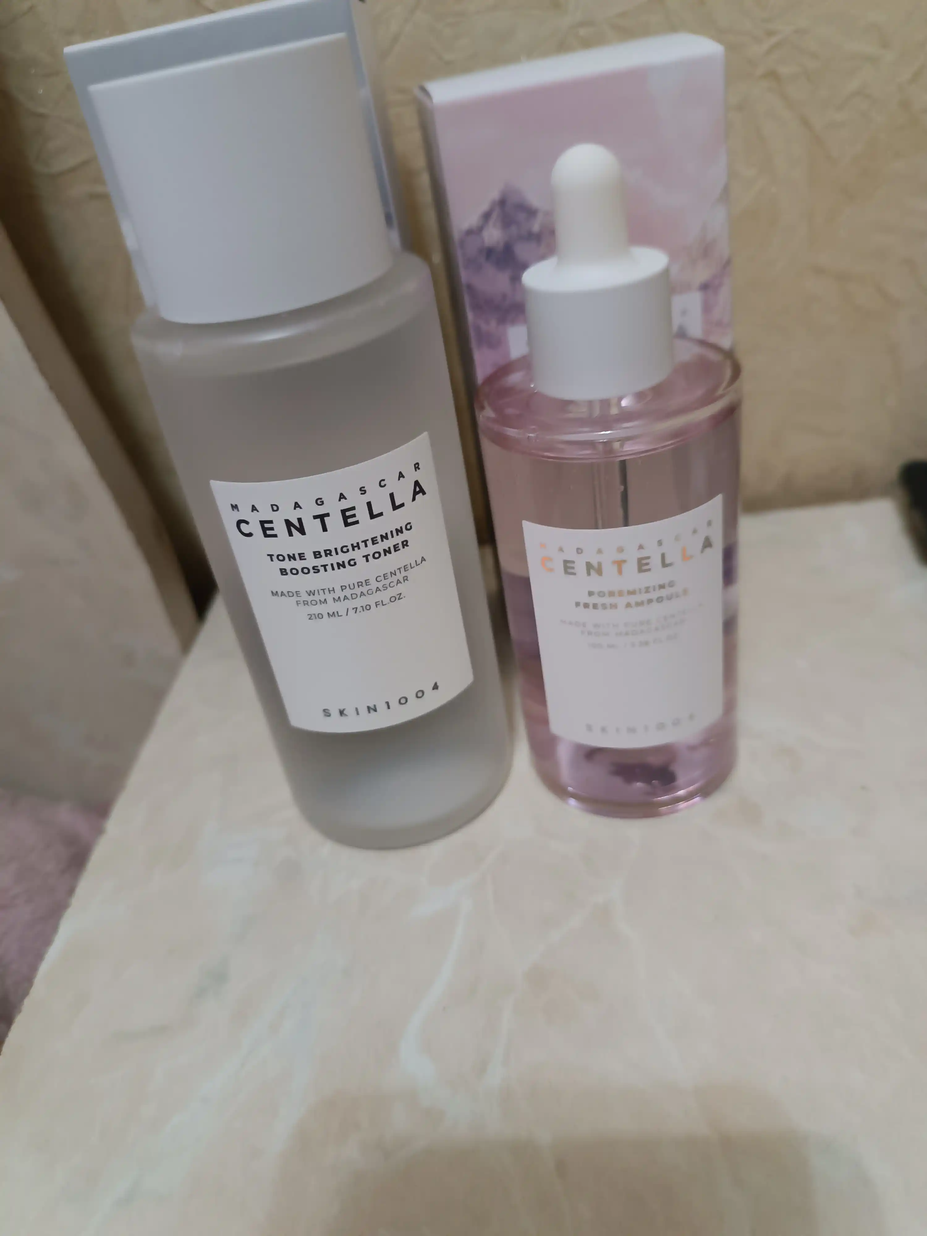 Ohista yorituvchi toner SKIN1004 Madagascar Centella Tone Brightening Toner, 210 ml
