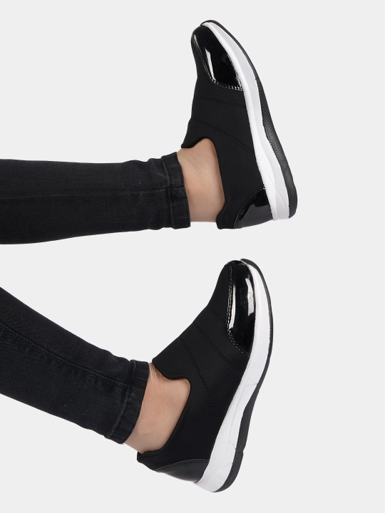 Кроссовки женские, кожа, 36-40