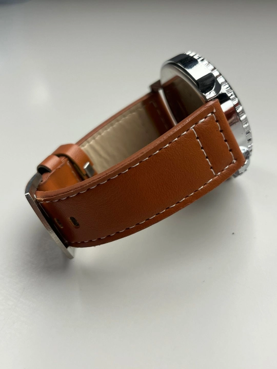 Мужские часы от BREITLING