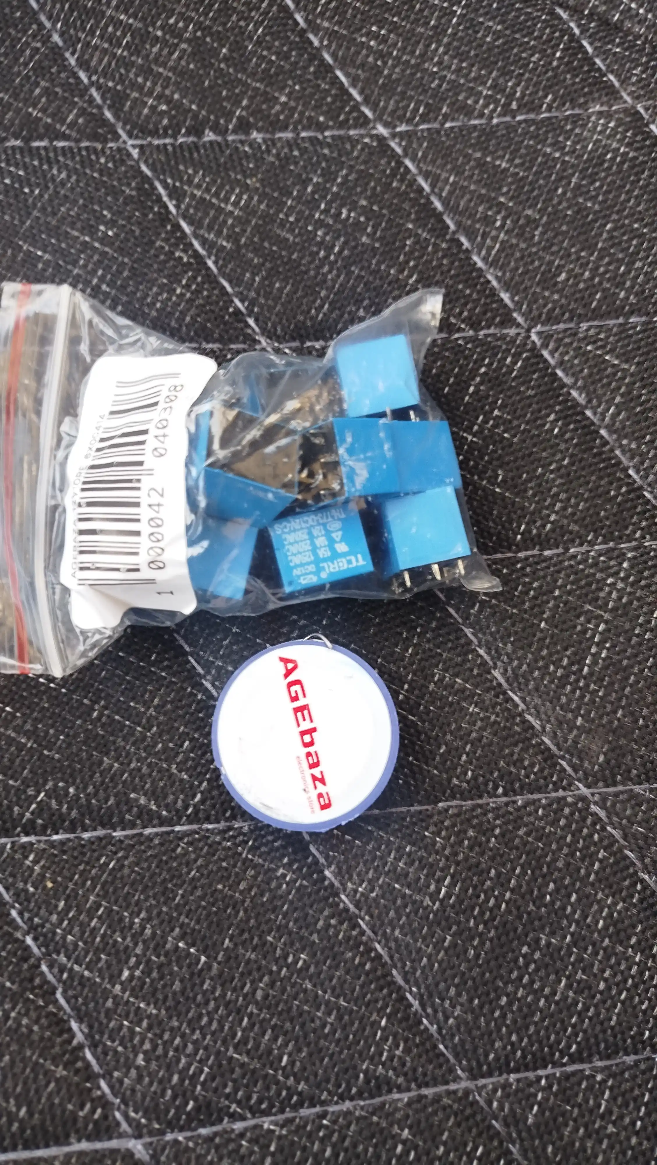 Реле SRD-12VDC 12В 10А 5 контактов, 1 группа, переключающее