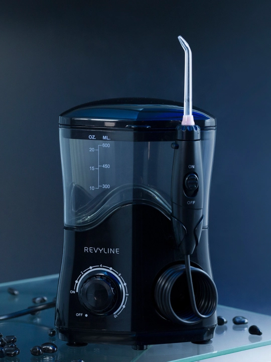 Ирригатор Revyline RL 100 стационарный для полости рта и чистки зубов