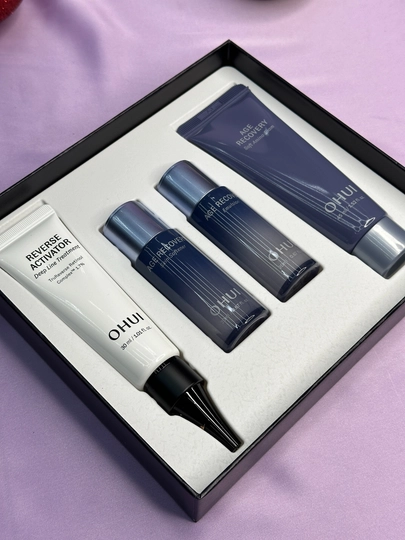 Набор антивозрастных средств O HUI REVERCE ACTIVATOR Deep Line Treatment Special Set - 