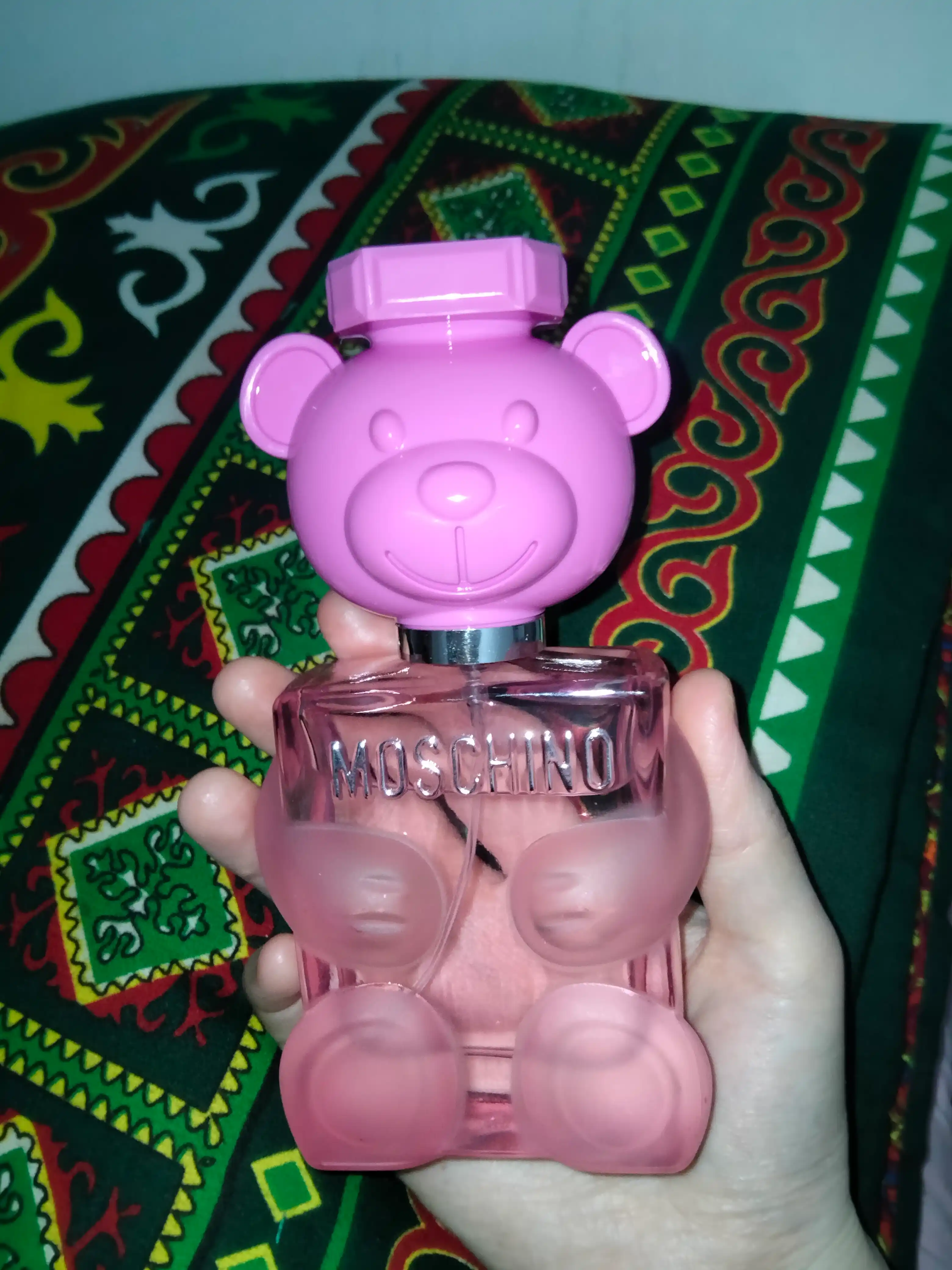 Atir Moschino Toy 2 Bubble Gum, ayollar uchun xushbo'y hid