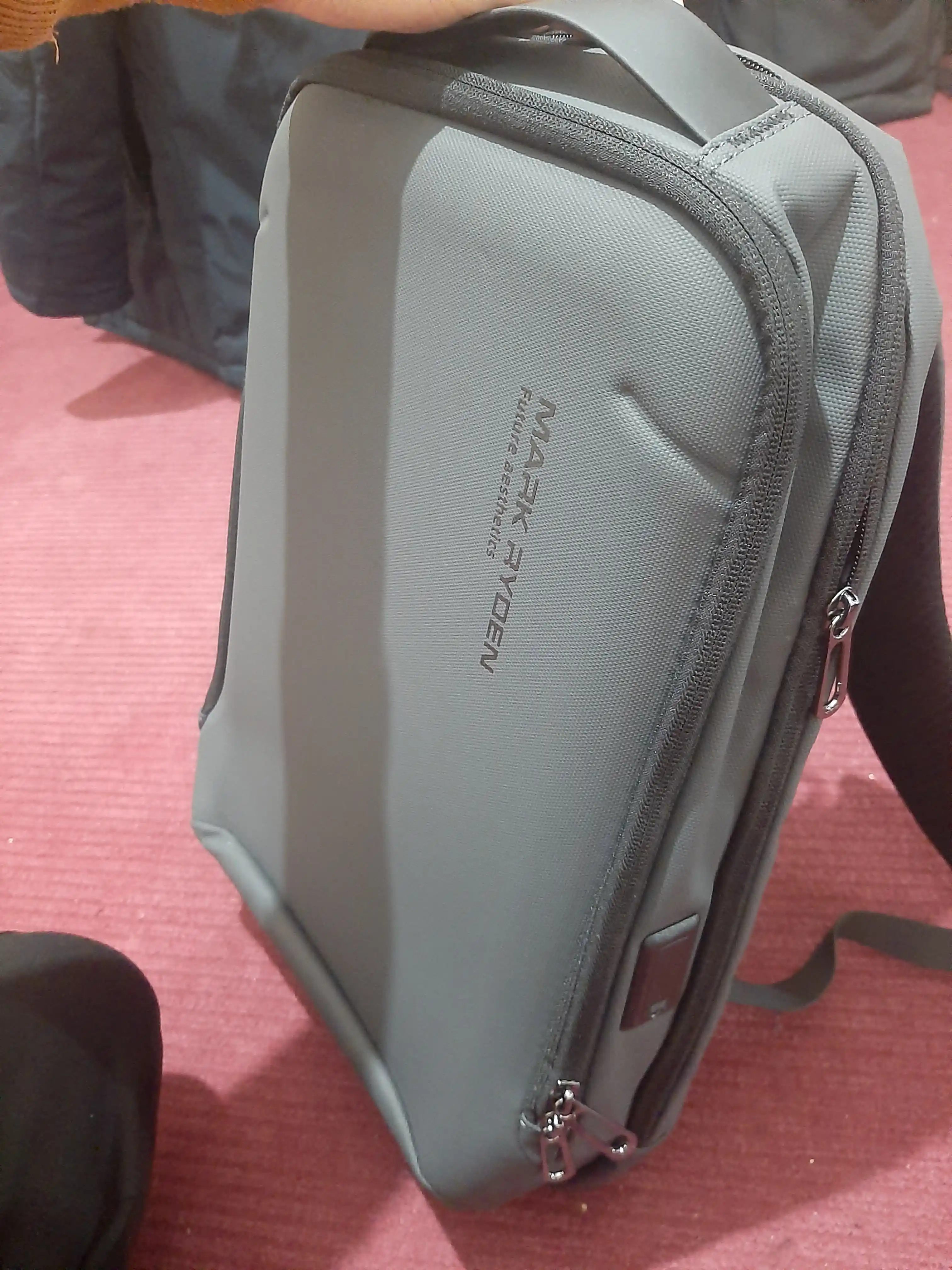Бизнес-рюкзак Mark Ryden MR9813 для ноутбука 15.6", офис, мужской, Oxford