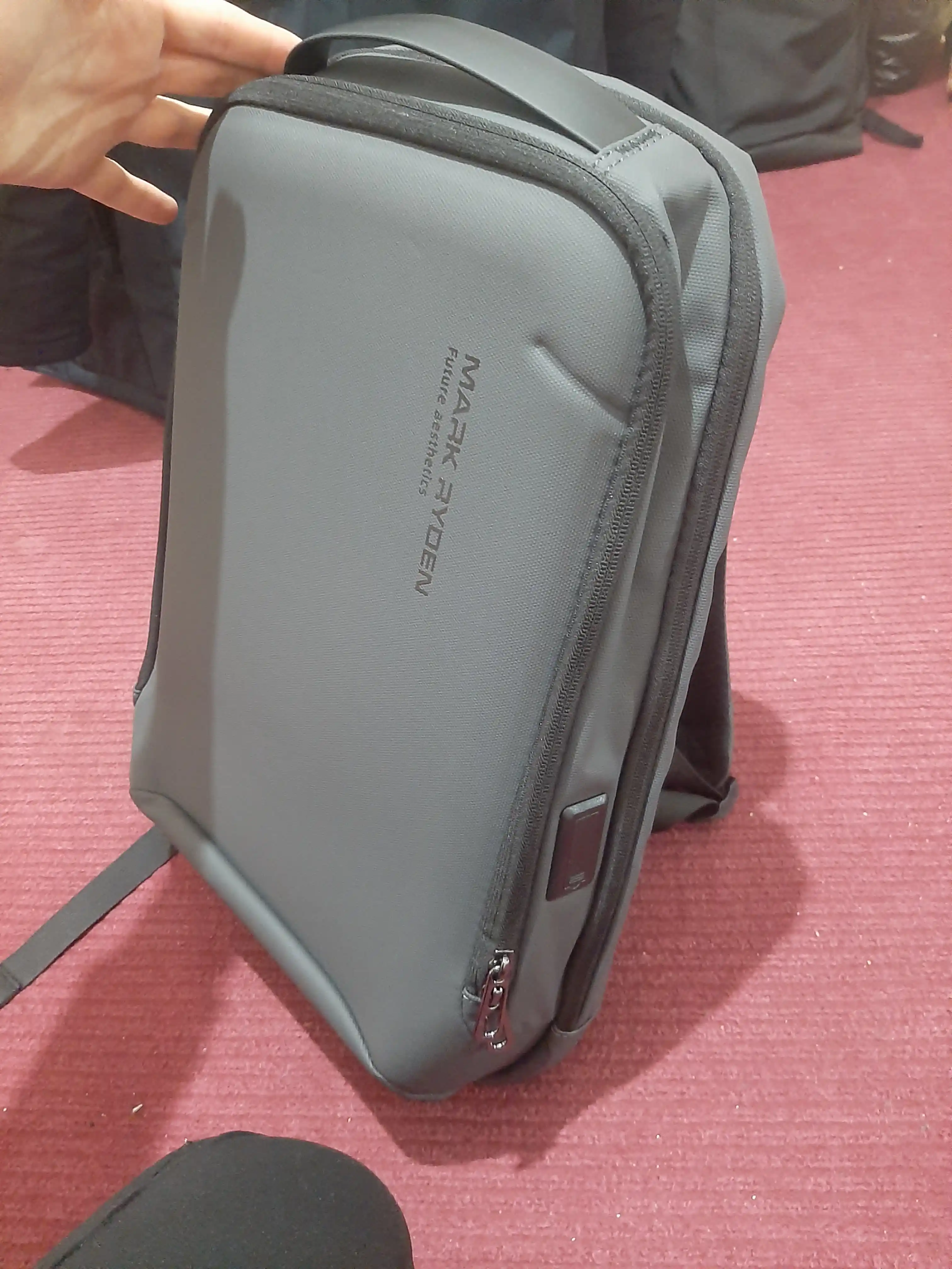 Бизнес-рюкзак Mark Ryden MR9813 для ноутбука 15.6", офис, мужской, Oxford