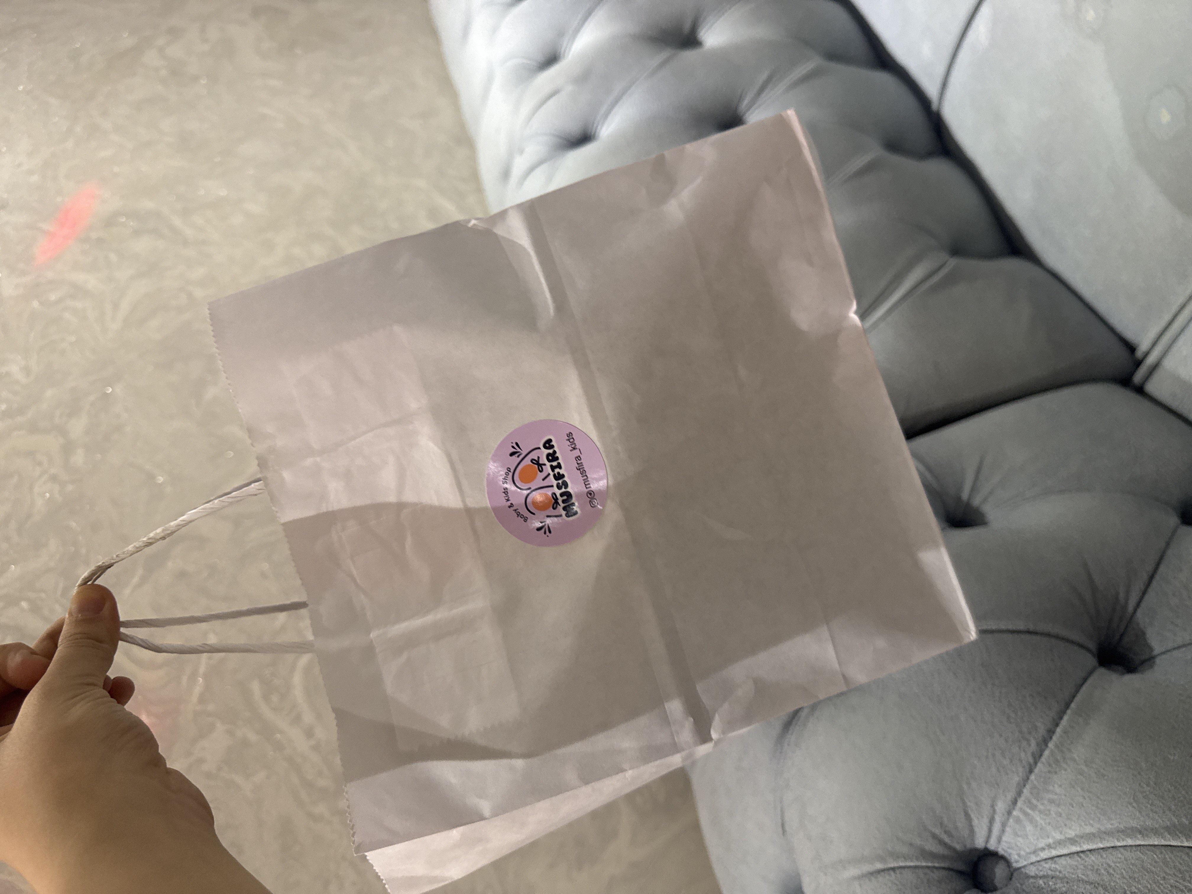 Buralgan va tekis tutqichli kraft qog'oz paket, 25 dona