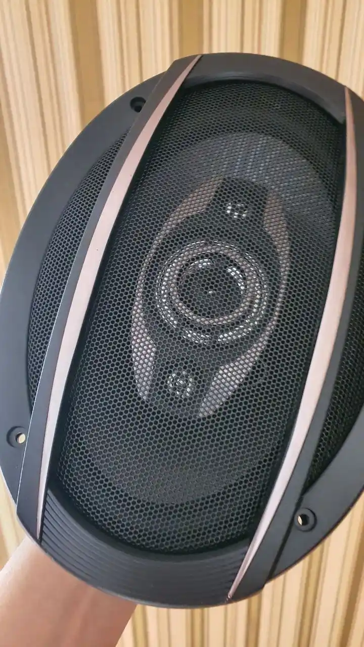 Колонки для автомобилей, Pioneer 1000 W, чистый звук и большой магнит