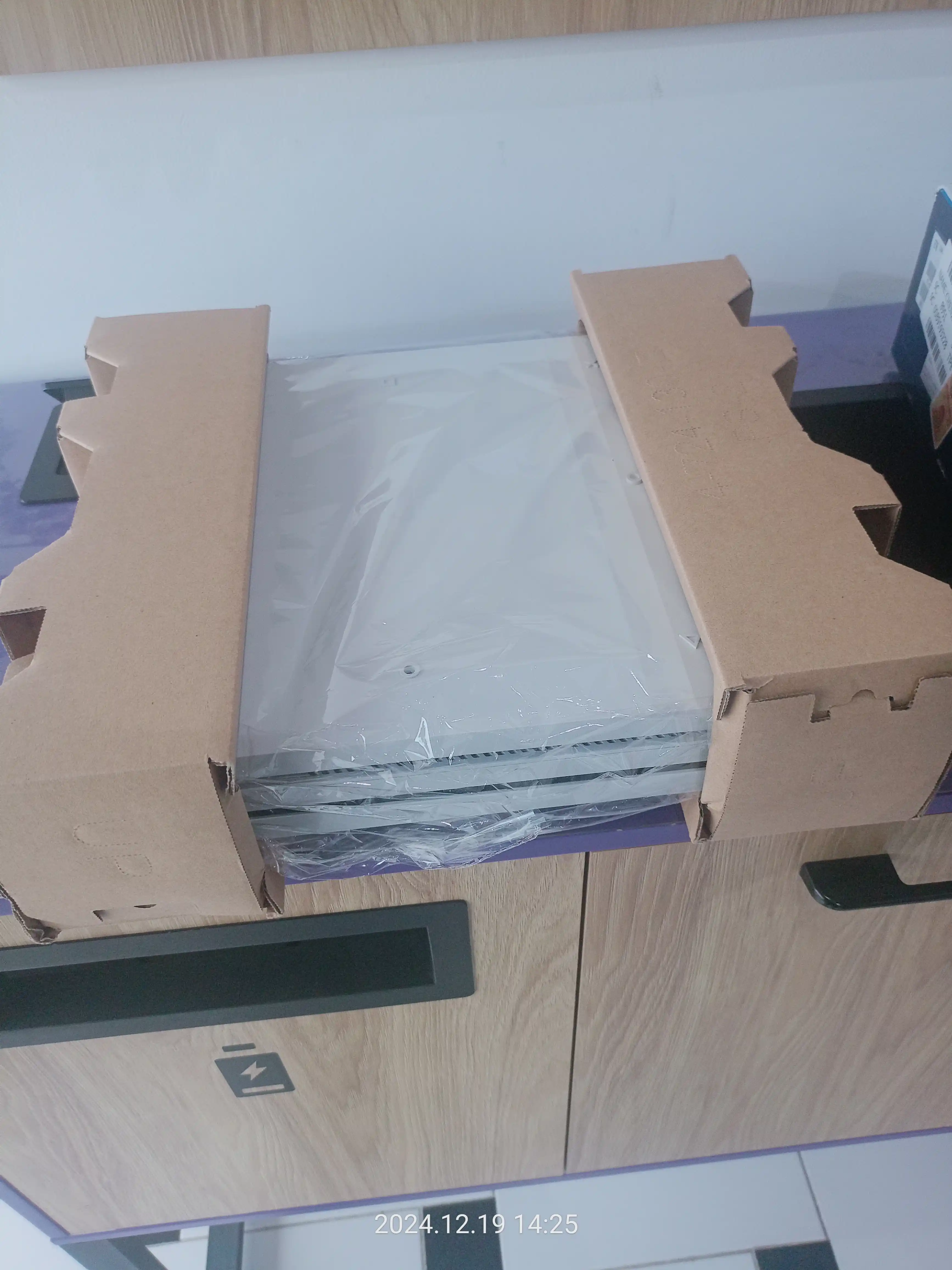 Игровая приставка PlayStation 4 pro, 1TB с играми + 2-джойстик