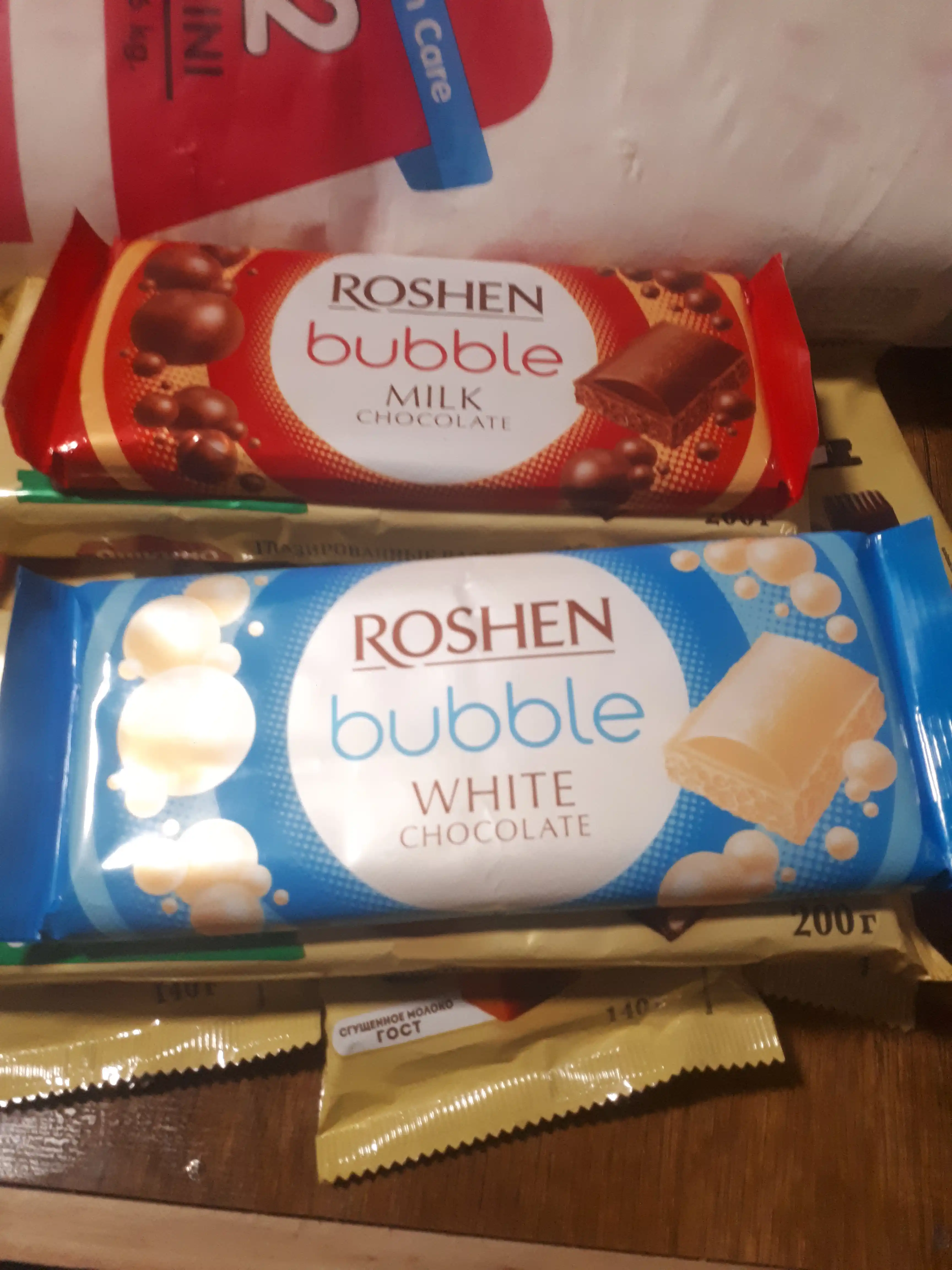 Roshen shokoladi, oq g'ovakli, 80 g