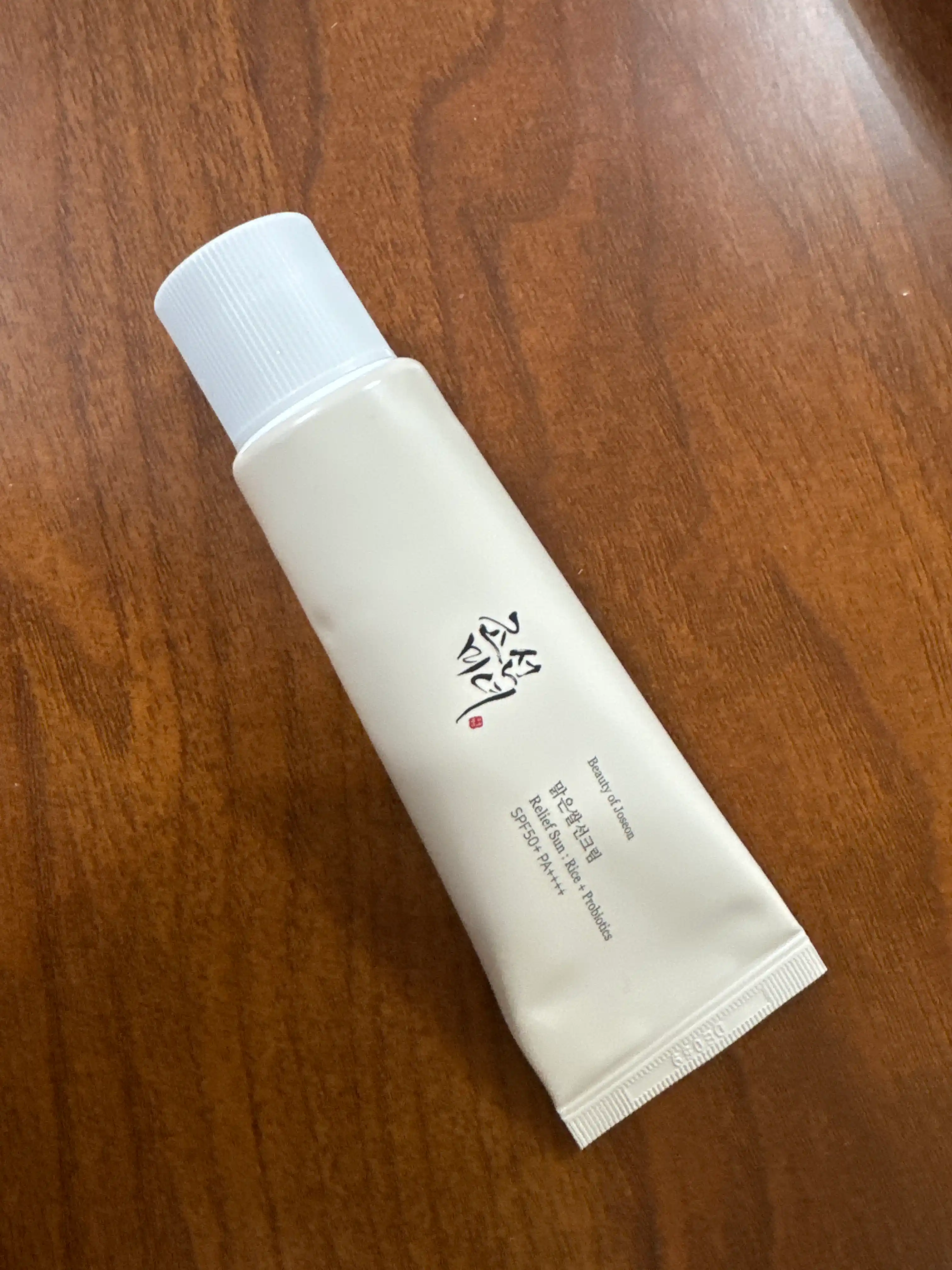 Probiotikli quyoshdan himoyalovchi Beauty Of Joseon guruch + Probiyotiklar SPF50+ PA+