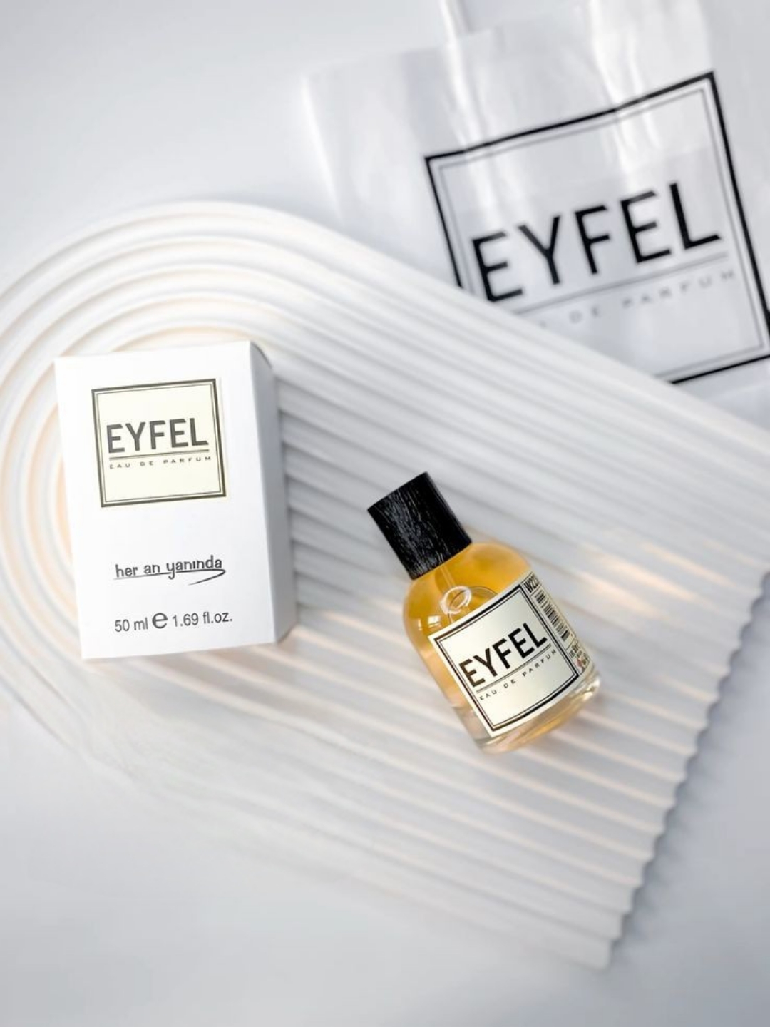 Парфюмерная вода для мужчин "Eyfel" - 