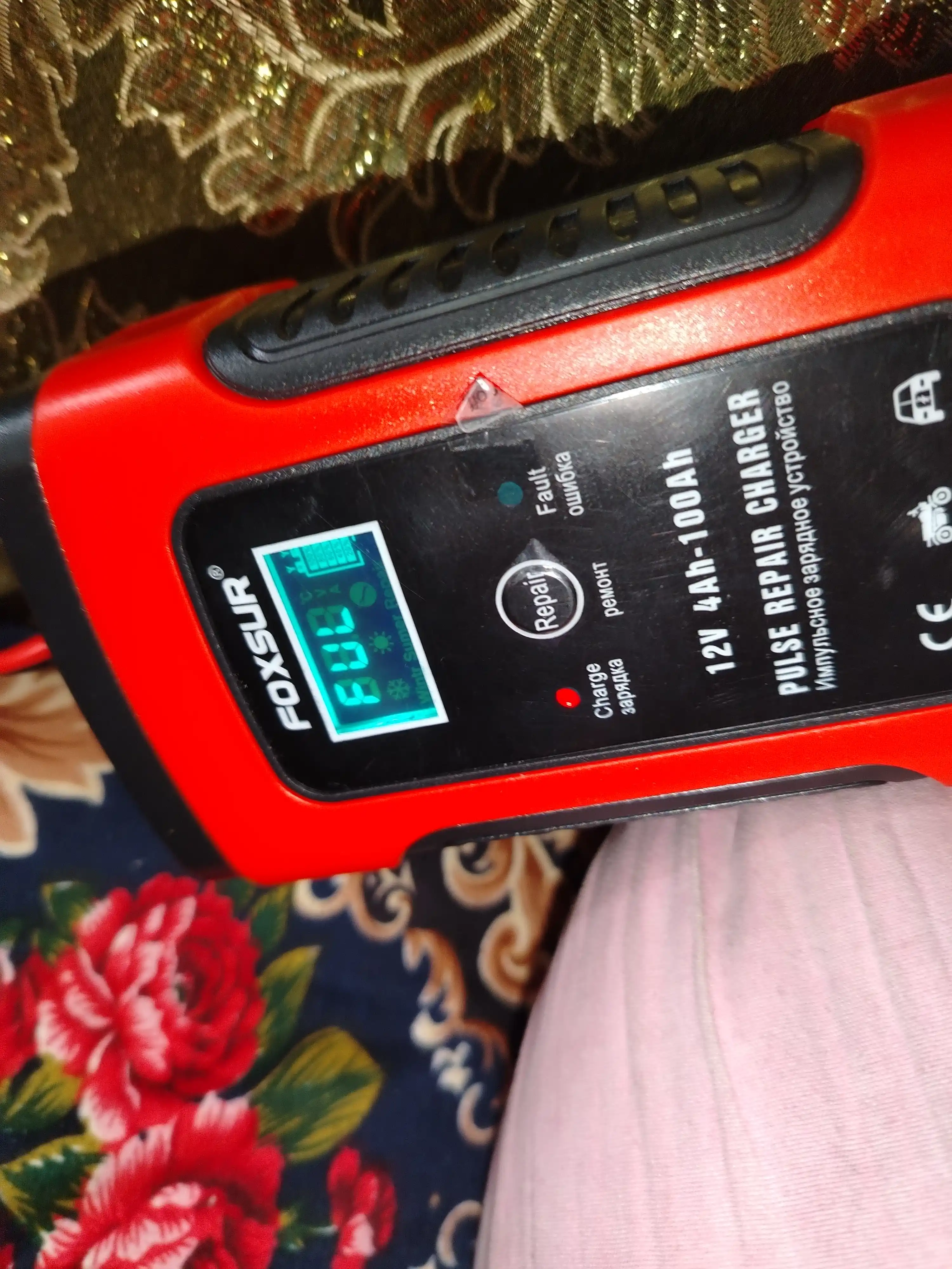 Зарядное устройство для аккумуляторов FOXSUR 12V- 5A,  для всех типов аккумуляторов