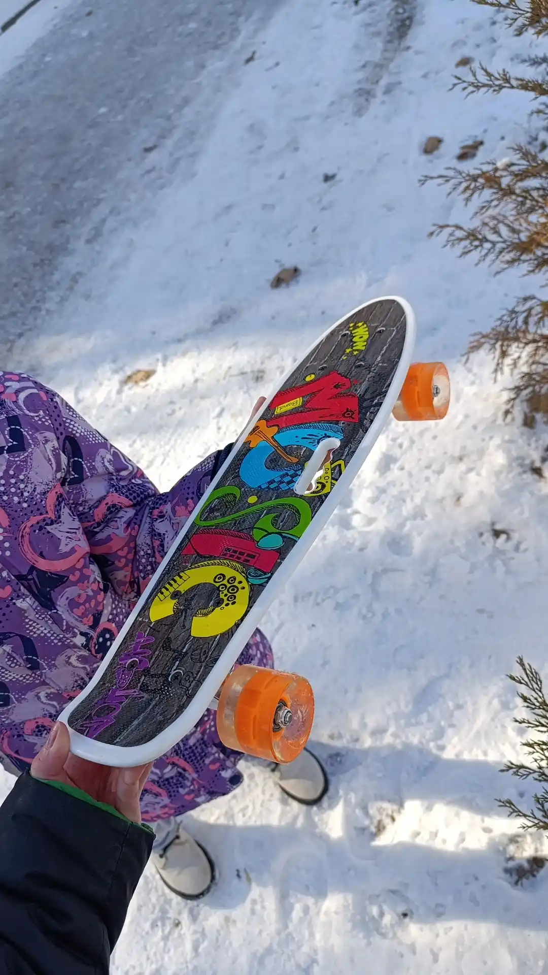 Tempus, pennyboard "R. 22 yorug'lik g'ildiraklar Art.HD-A003 Scull", bolalar uchun