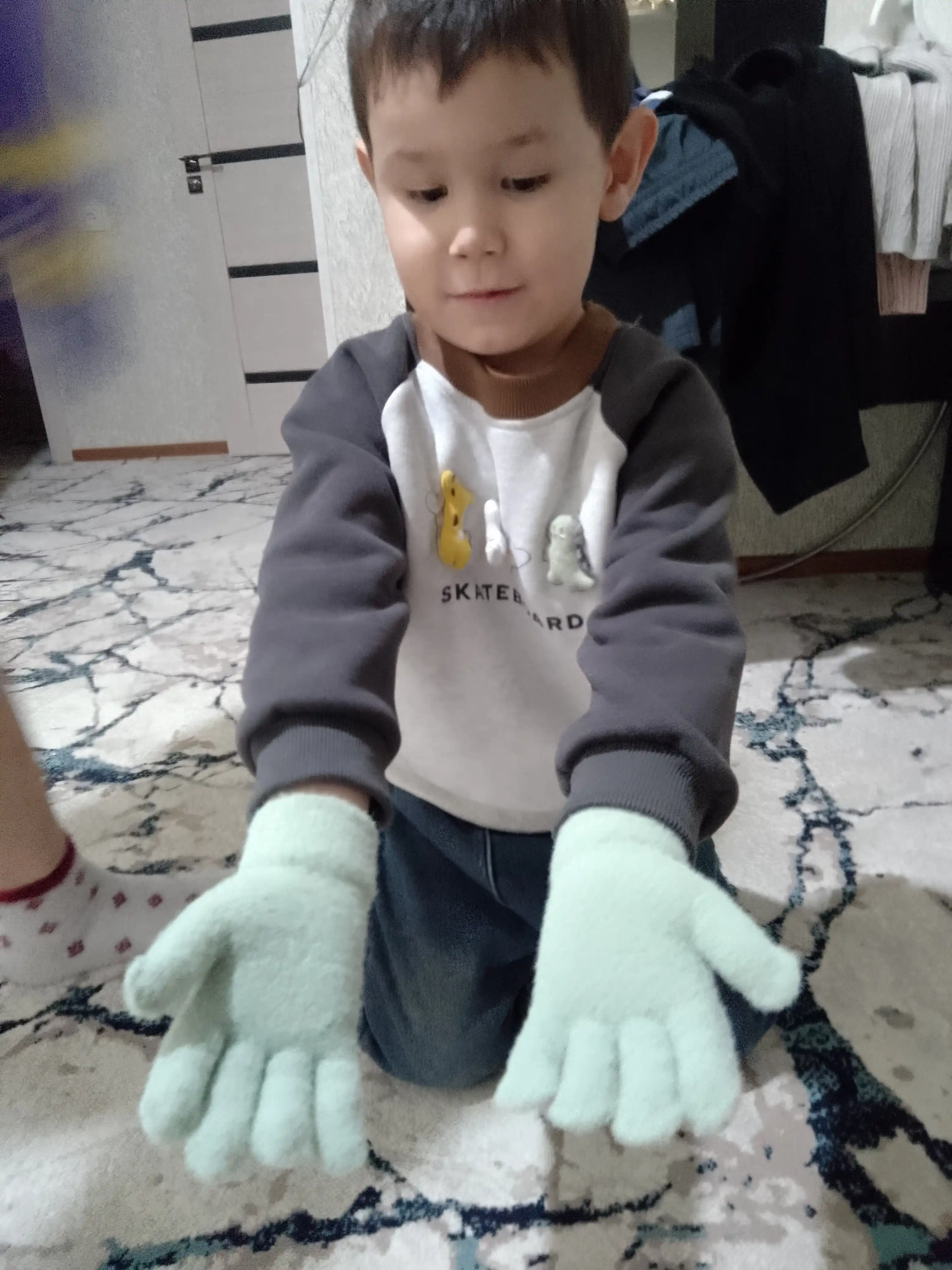 Зимние детские перчатки, на 4-6 лет