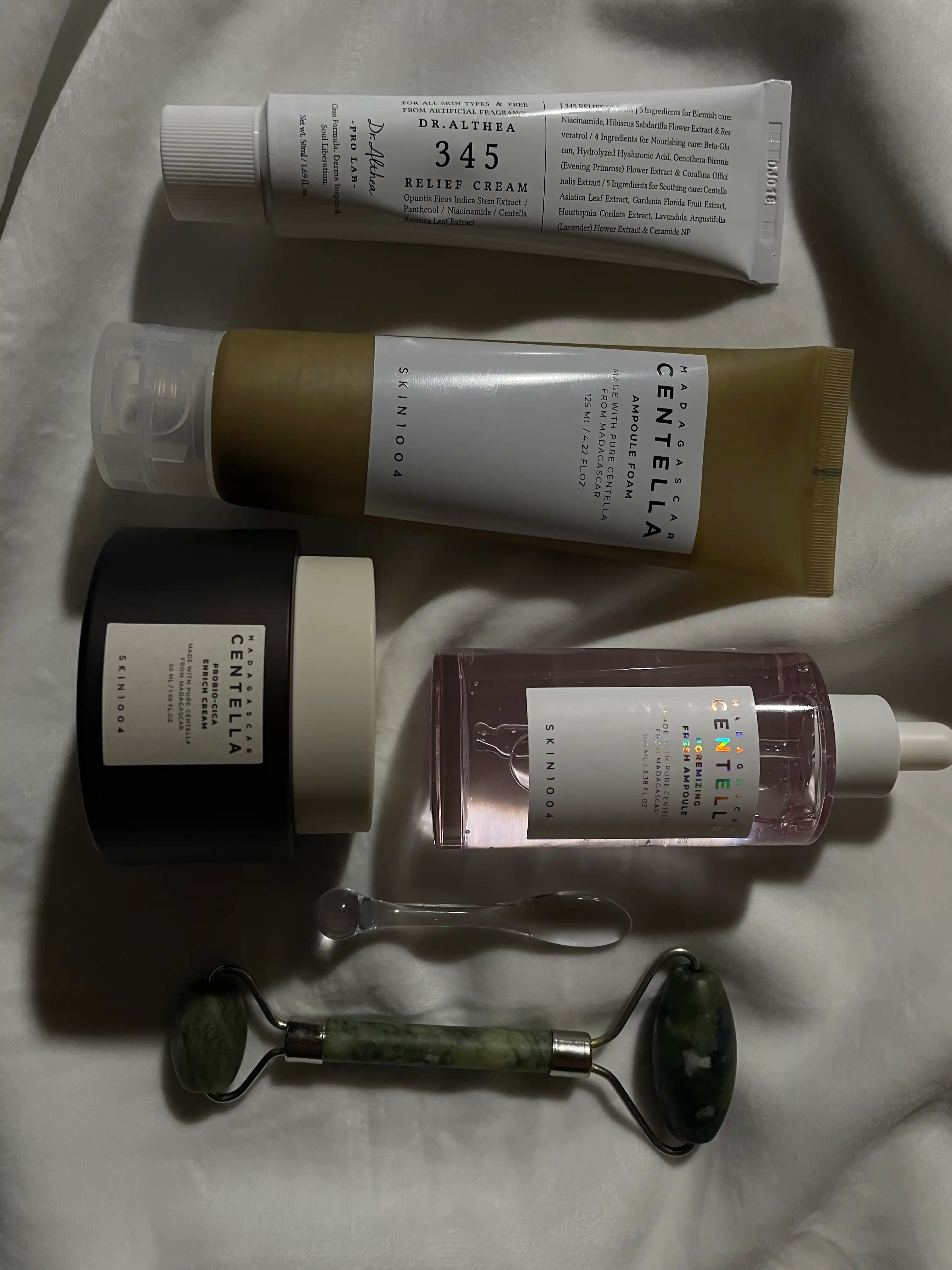 Probiyotikli yuz kremi SKIN1004 Madagascar Centella Probio-Cica Enrich Cream, 50 ml