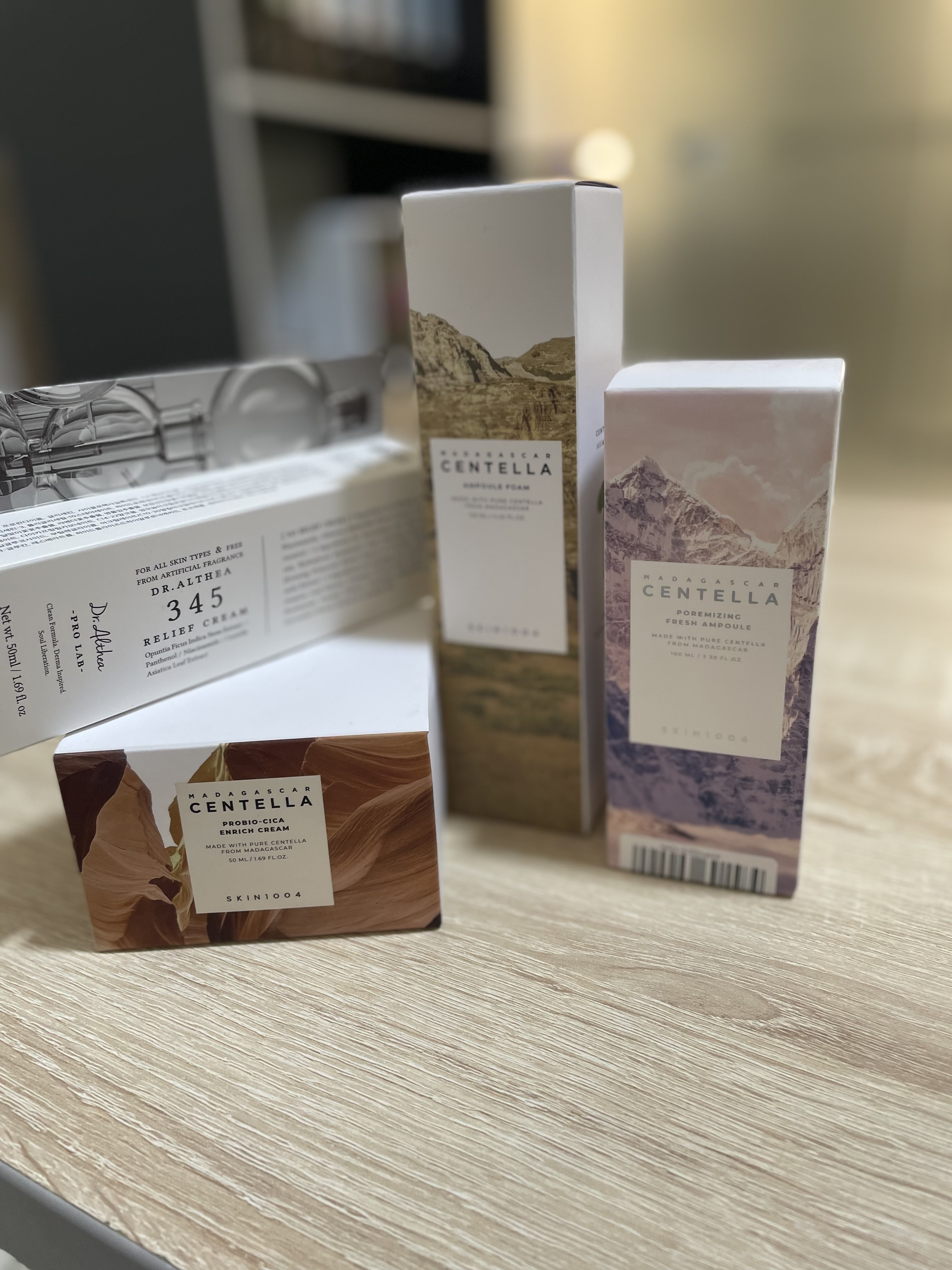 Centella bilan yuvinish uchun ko'pik, Skin1004 Madagaskar Centella Ampoule ko'pik, 125 ml