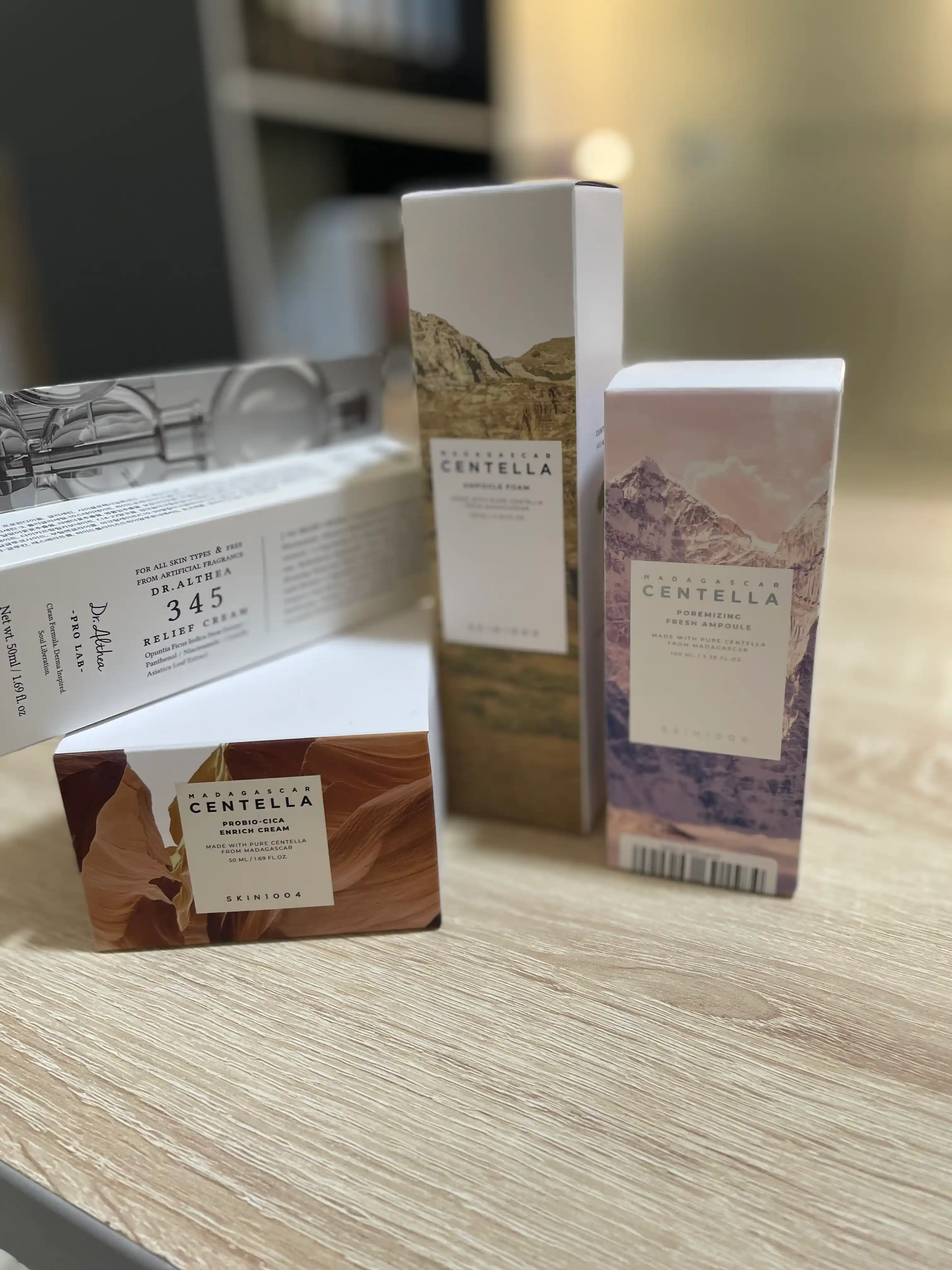 Centella bilan yuvinish uchun ko'pik, Skin1004 Madagaskar Centella Ampoule ko'pik, 125 ml