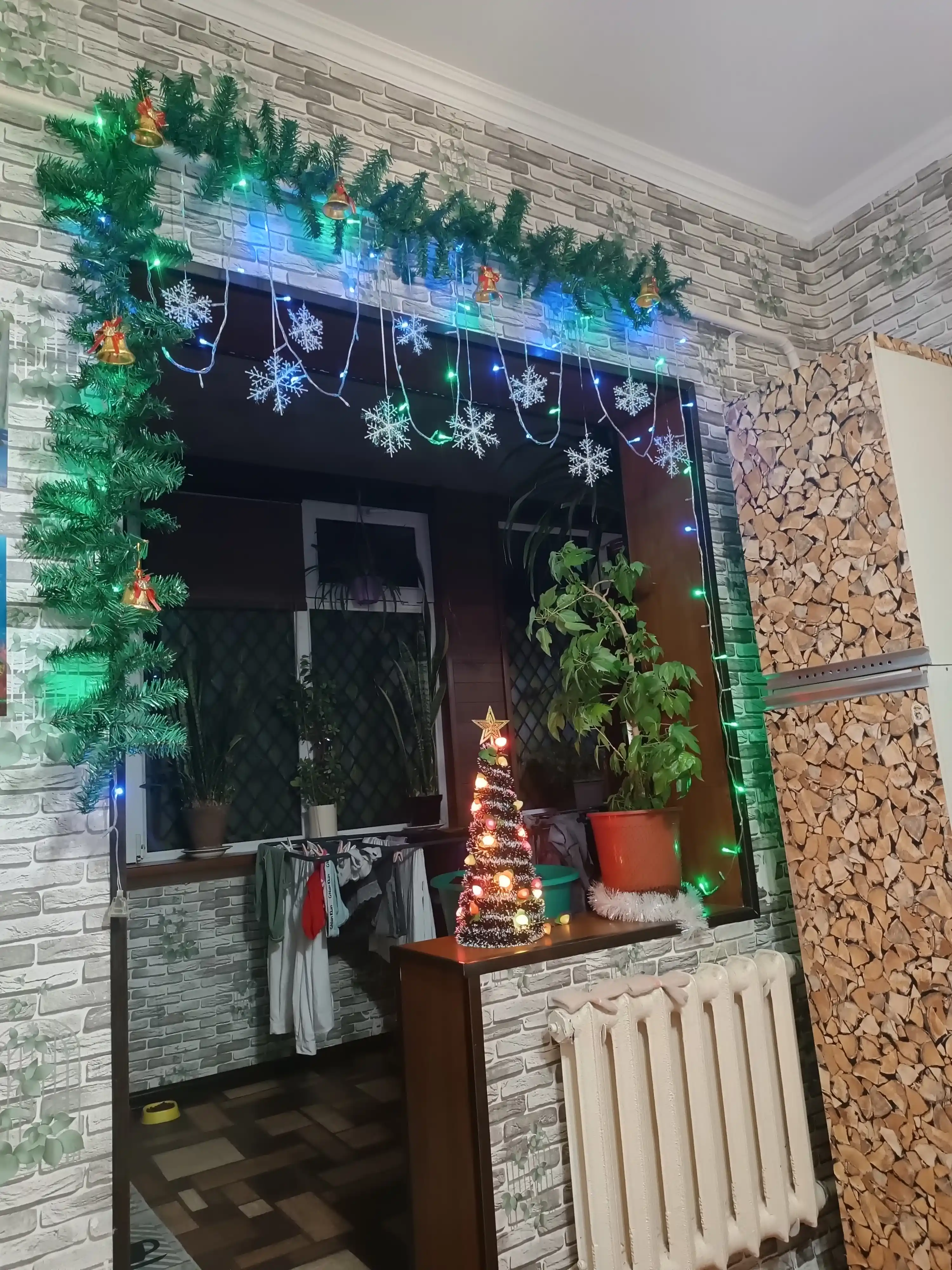 Archa girlyandasi, sun’iy yashil archa shoxi, 270 sm, 200 ta shox, Yangi yil bezagi