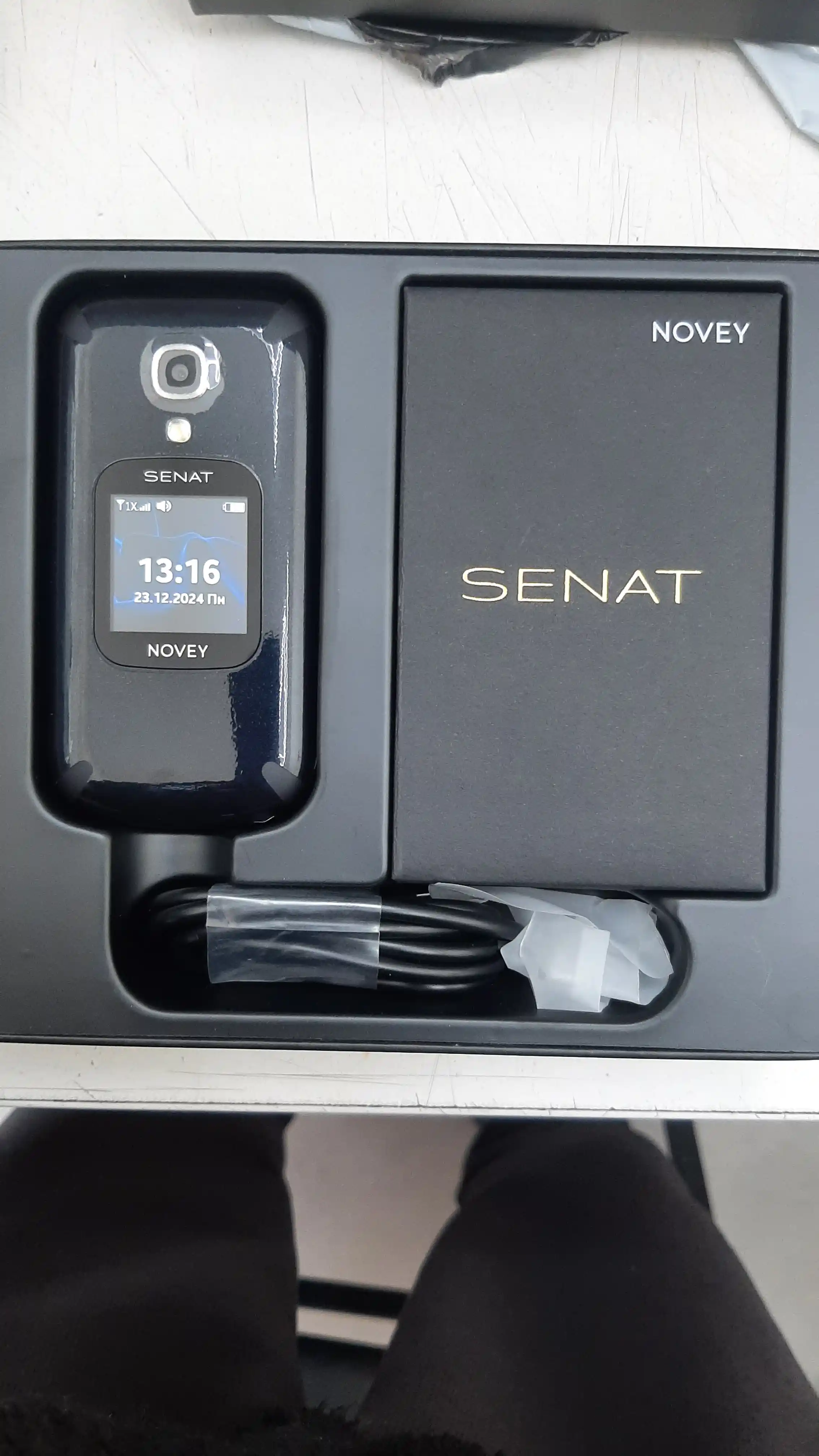 Mobil telefon NOVEY Senat SC1 CDMA, Perfectum sim kartasiz