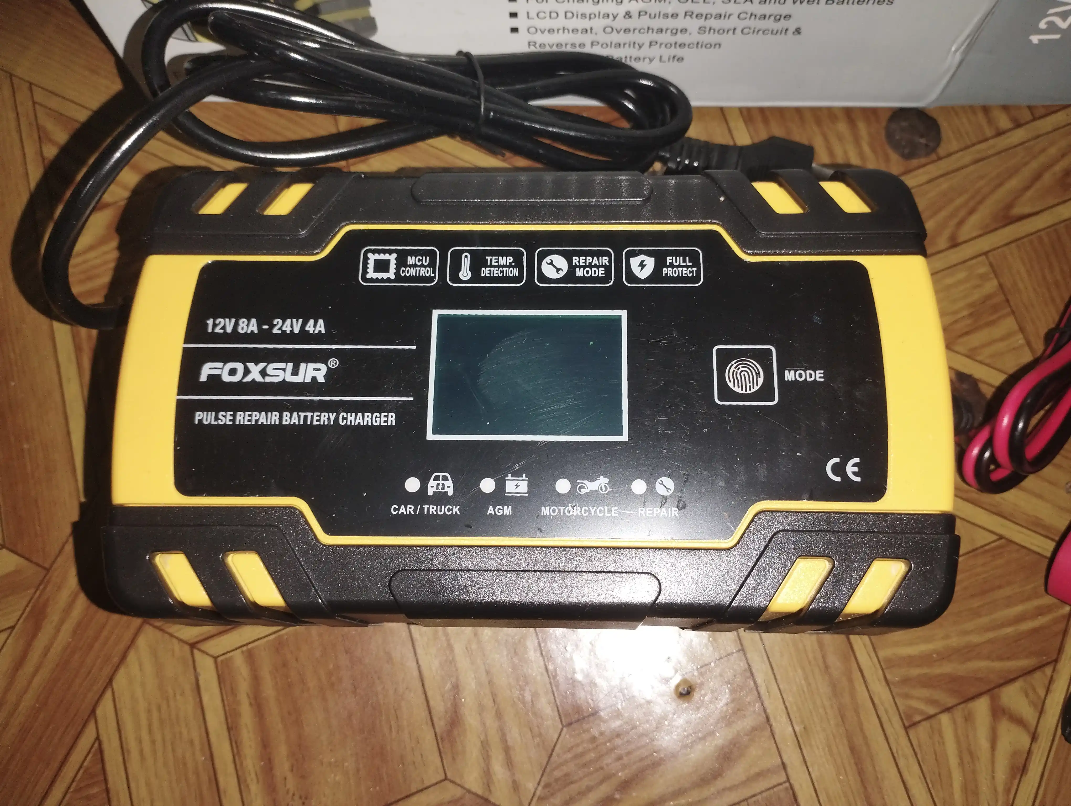FOXSUR 12V 8A / 24V 4A akkumulyator zaryad qurilmasi, avtomatik, AGM GEL