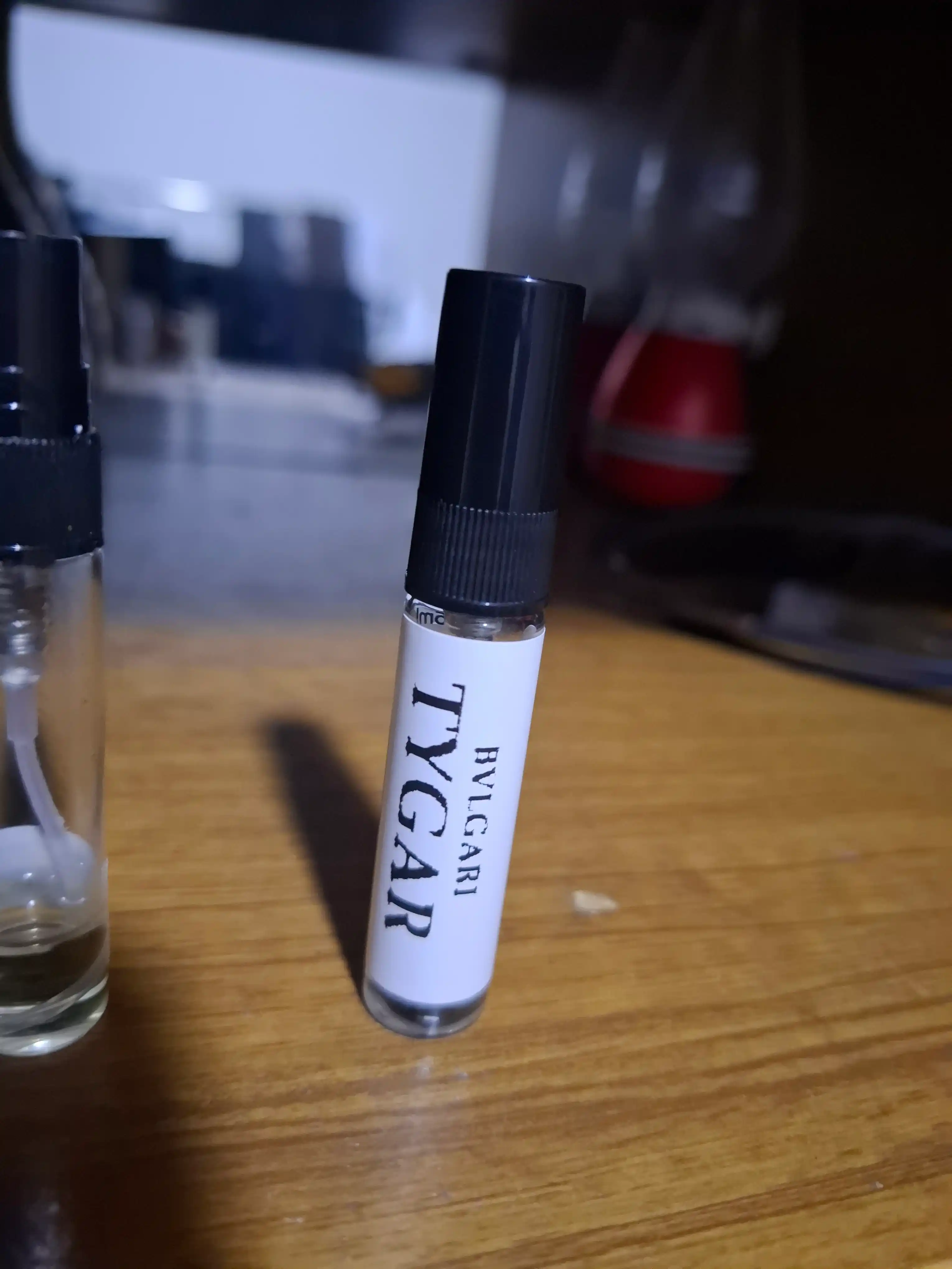 Erkaklar uchun Bvlgari Tygar Le Gemme atiri, probnik atirlar