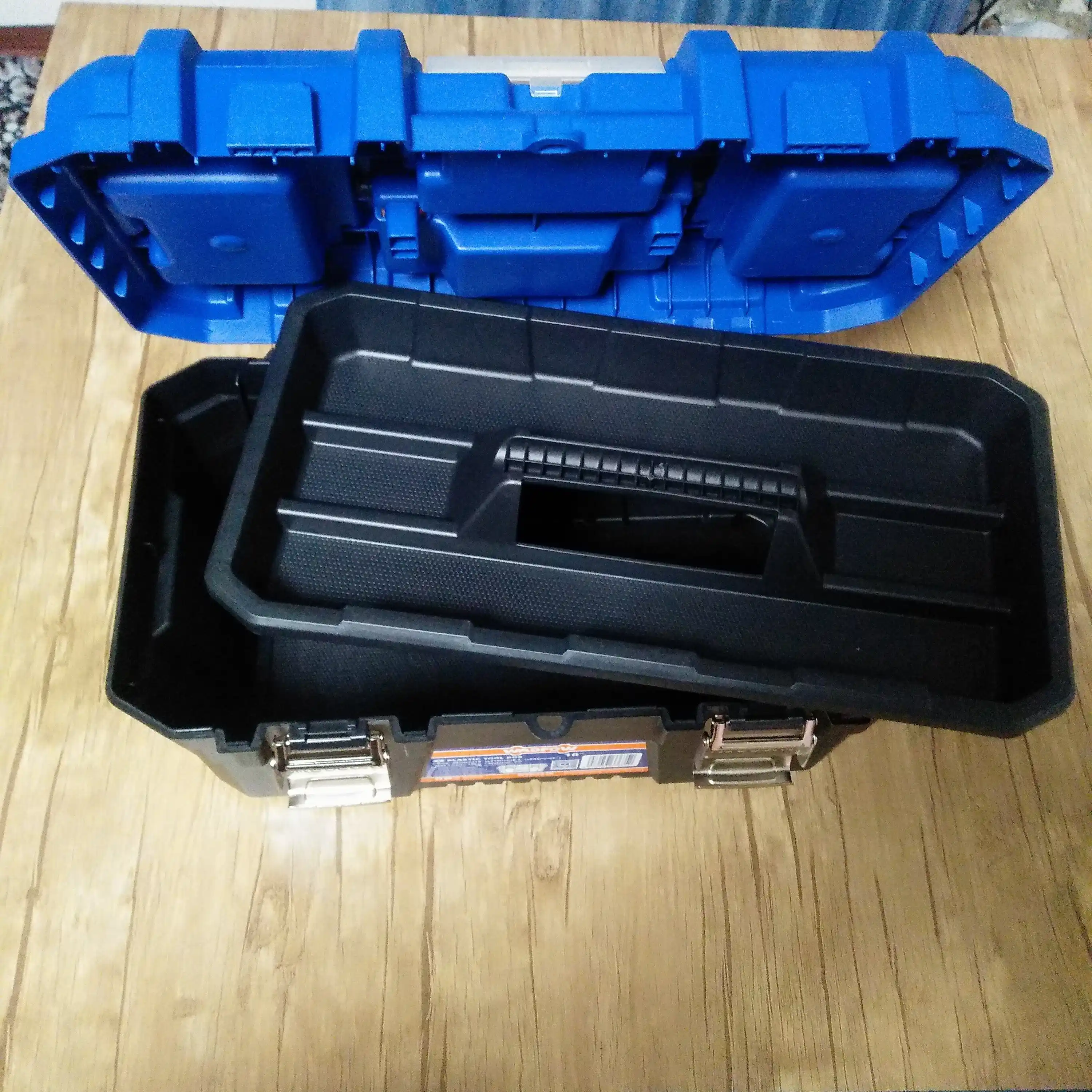 Plastik asboblar qutisi WTB3316 16"