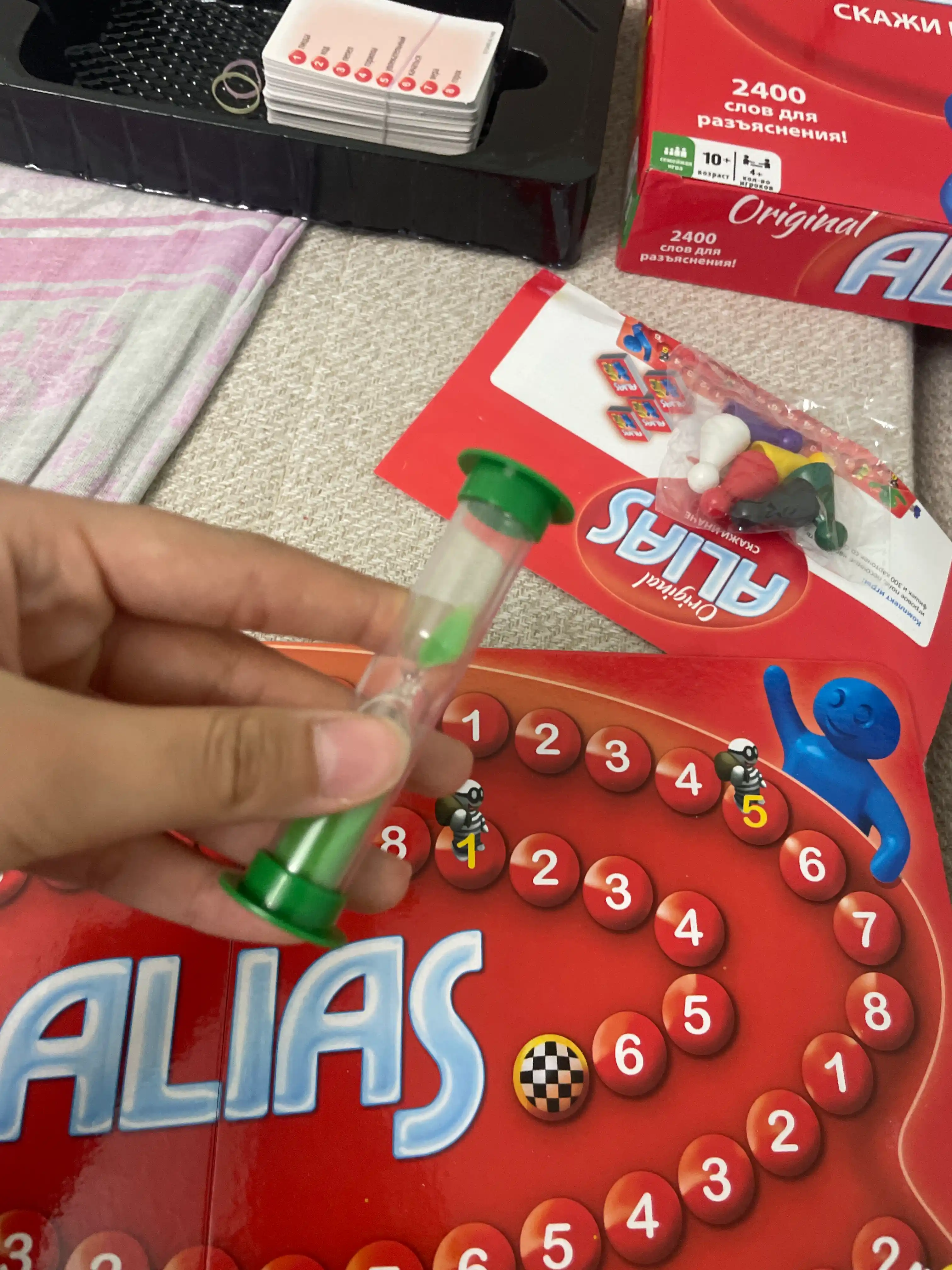 Uno Spin, Alias, Juma, Qo‘lingdan kelsa ayt, Cups, Tabu, Uno, Activity stol o‘yinlari