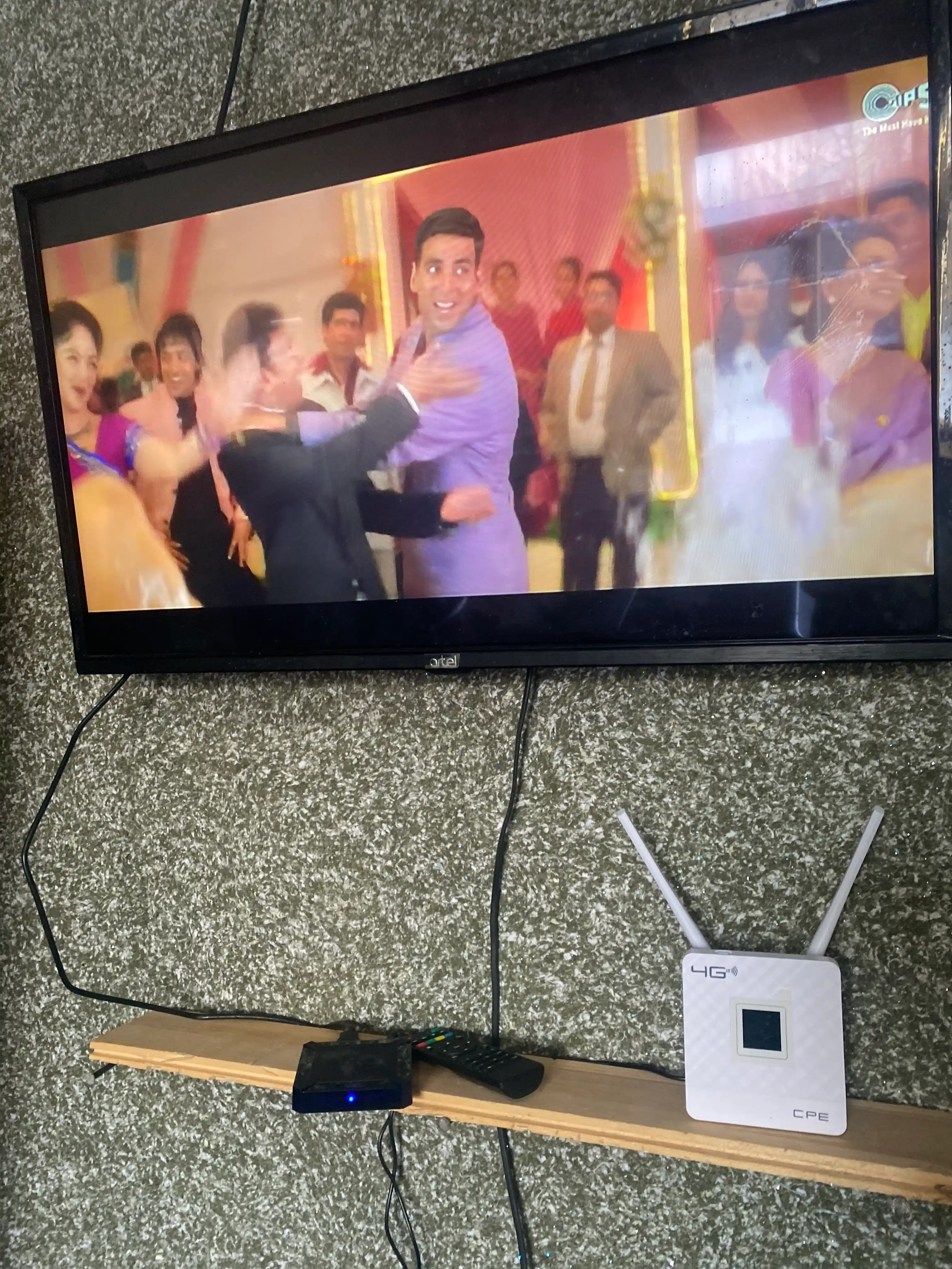 ТВ-приставка Smart, TV Box Android X96Q, 2 ГБ / 16 ГБ, 8 ГБ / 128 ГБ
