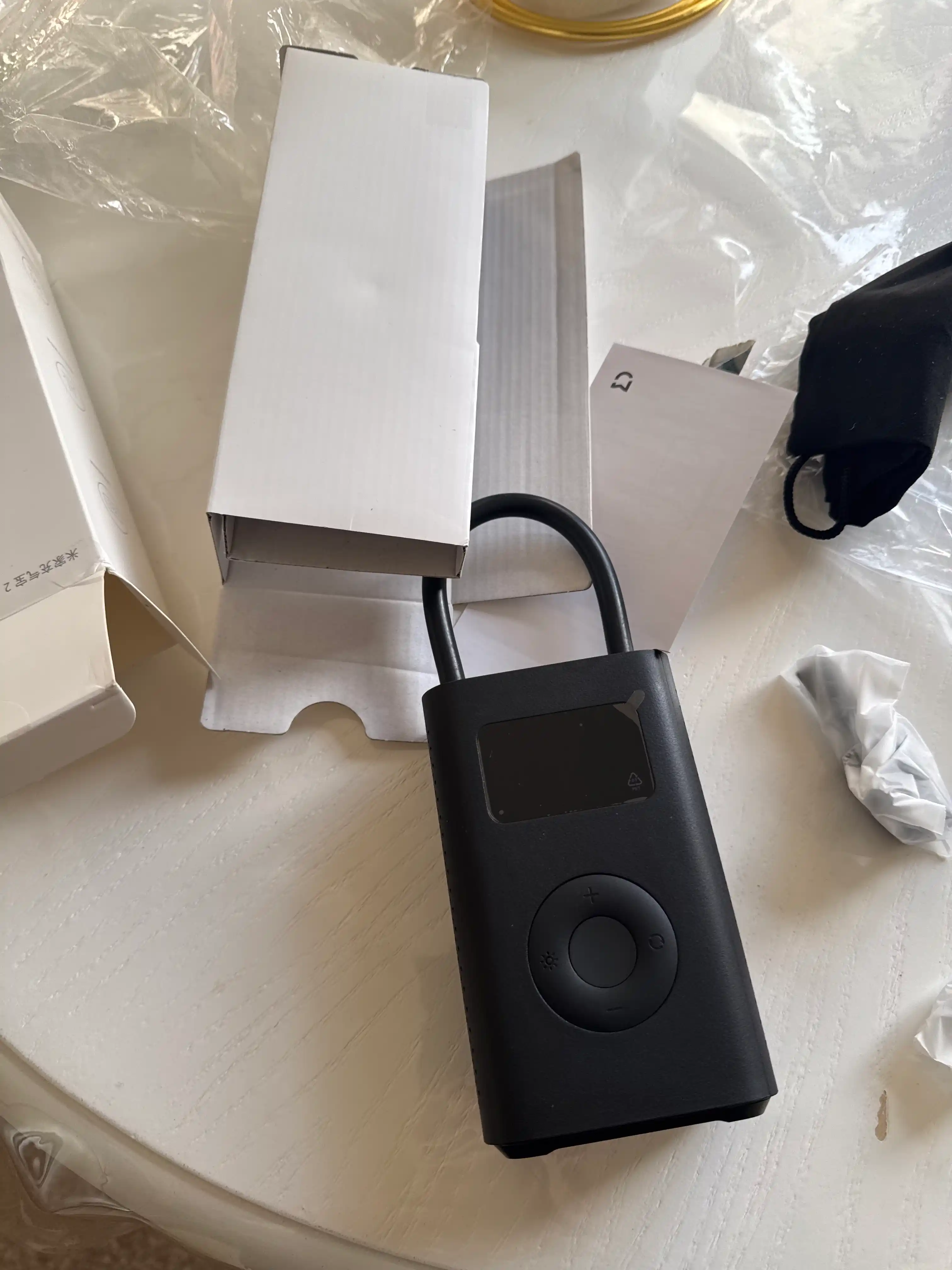 Автомобильный компрессор Xiaomi Mijia Electric Air Compressor 2