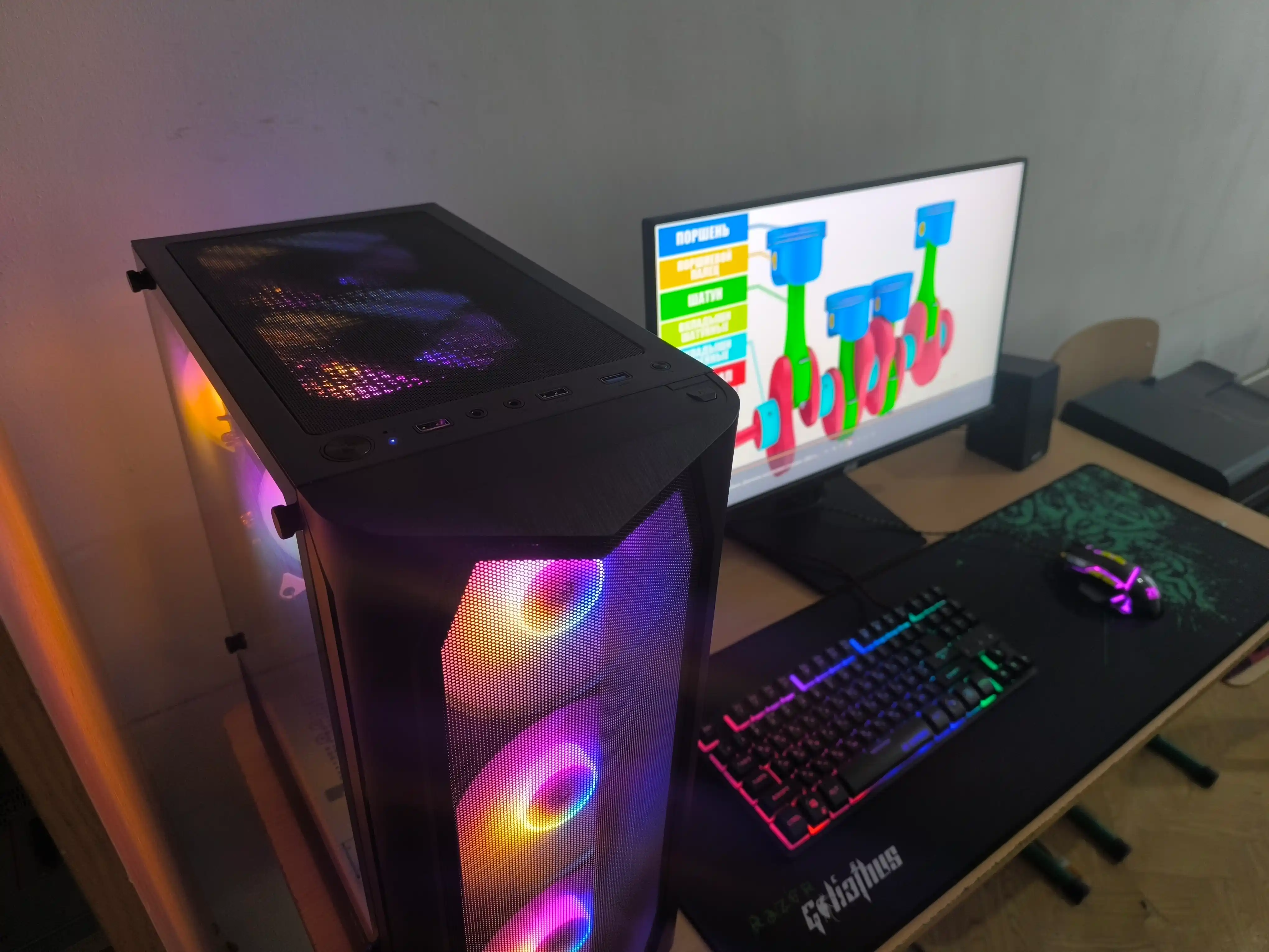 Компьютерный корпус Zalman N4 N4REV.1, 6 кулеров в комплекте, стекло, RGB подсветка