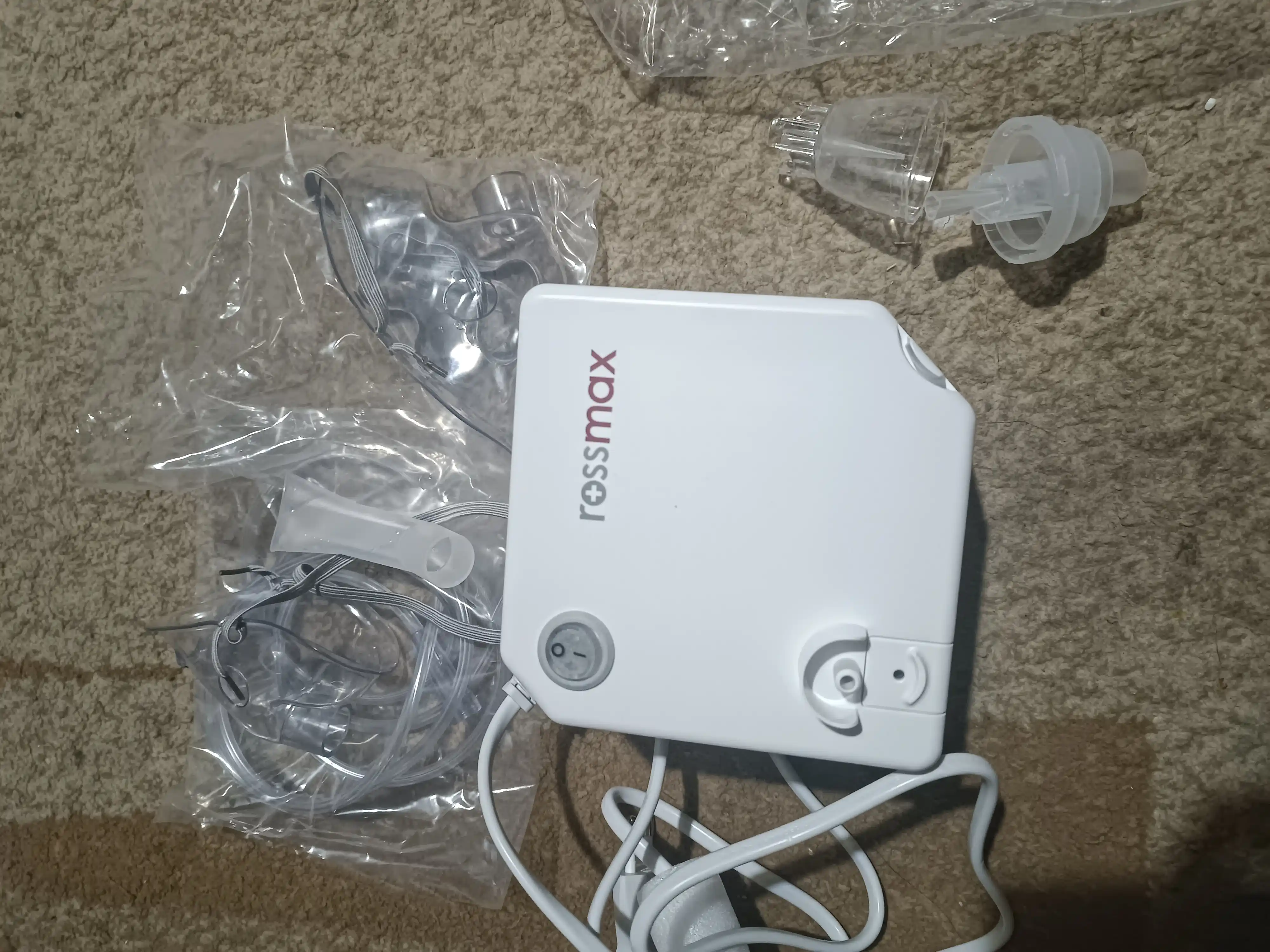 Shvetsariya Ingalyatori-nebulizeri NL100 Rossmax Swiss
