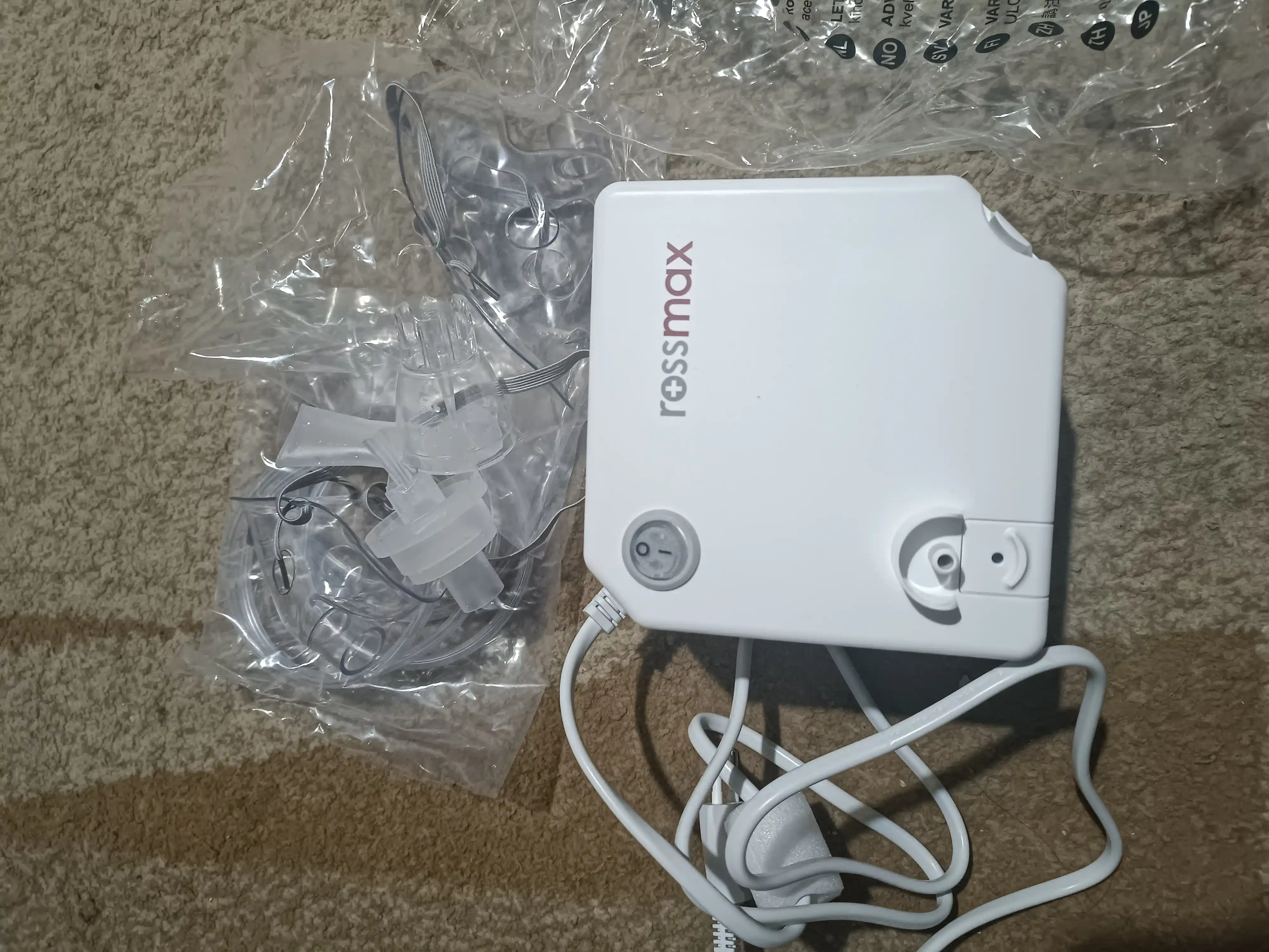 Shvetsariya Ingalyatori-nebulizeri NL100 Rossmax Swiss