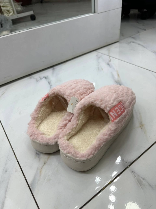Женские  домашние тапки