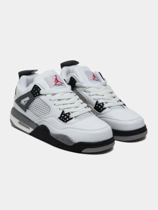 Кроссовки для мужчин DJordans