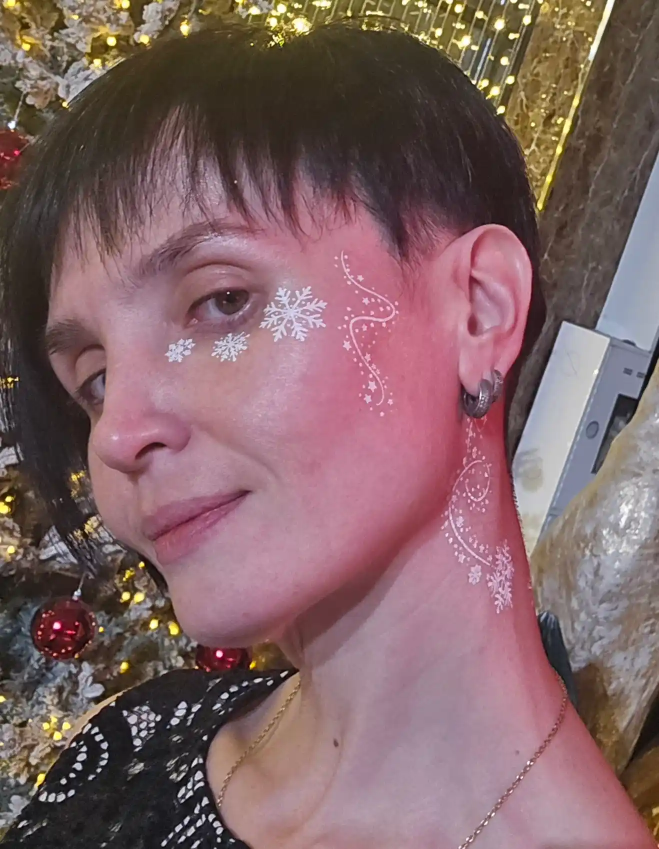 Временные татуировки, светящиеся