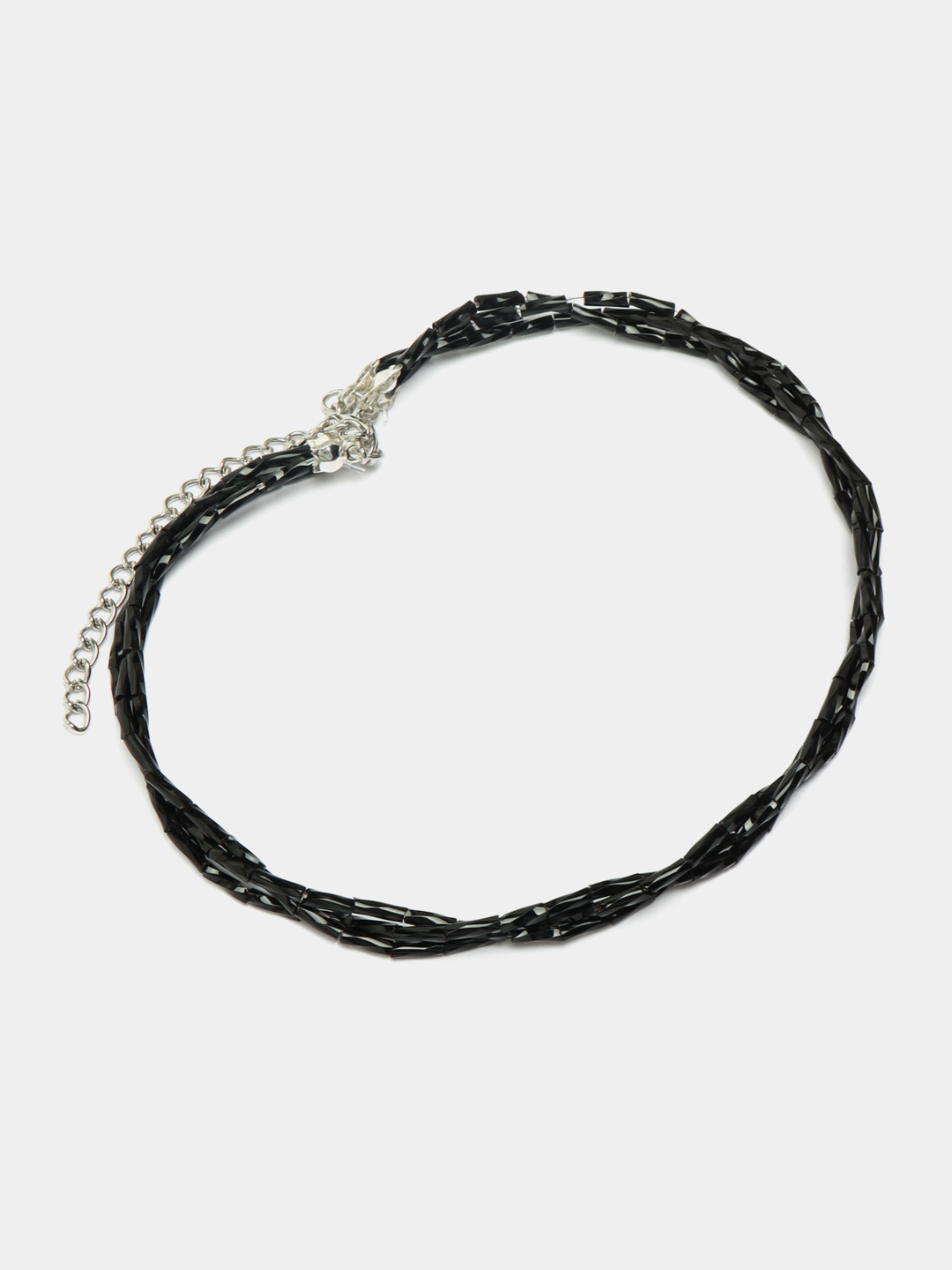 Biser va marvaridlardan yasalgan choker bo'yin zanjiri, marjonli bo'yin bezagi