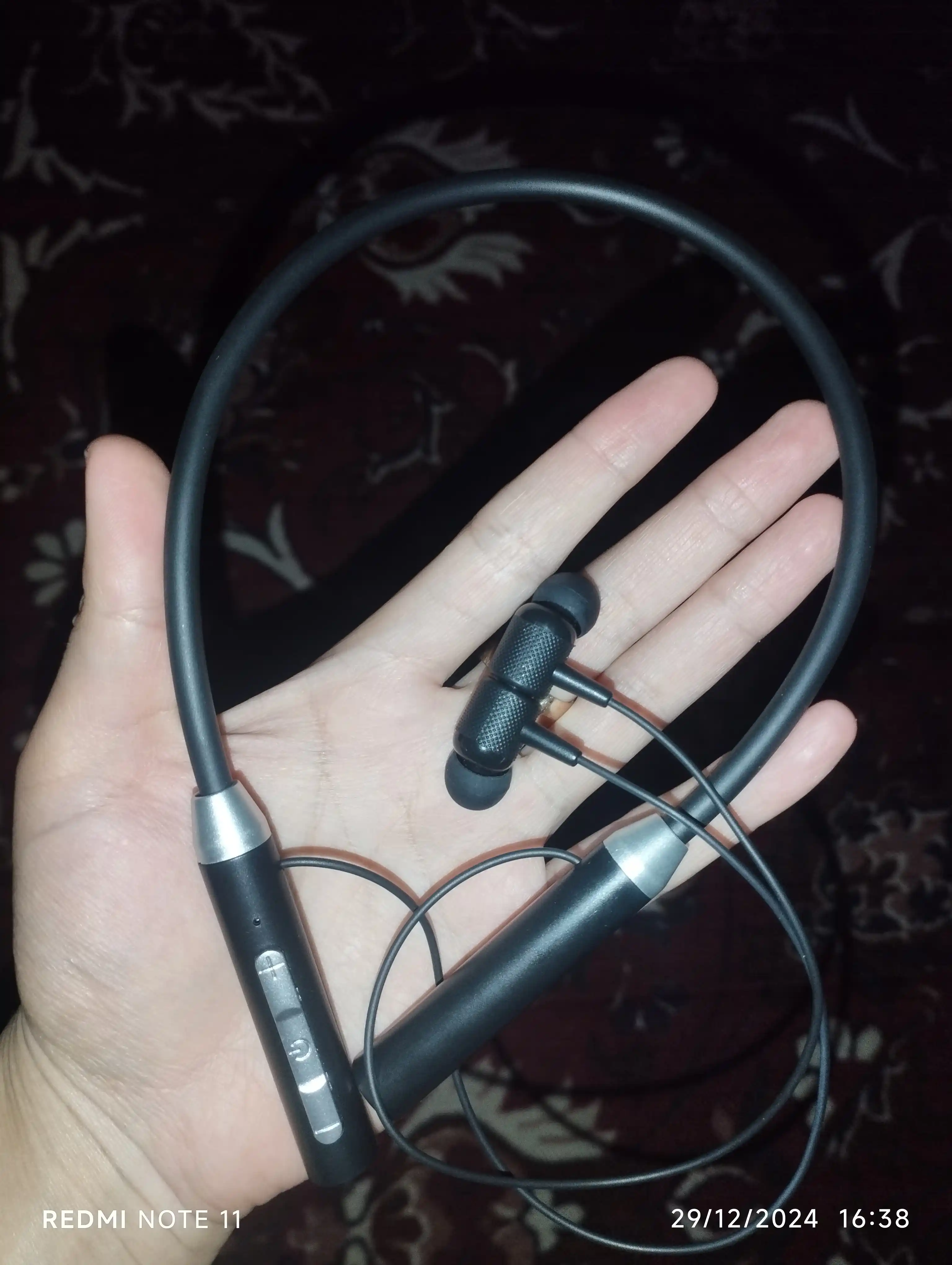 Simsiz bluetooth naushniklar 12D, quloqchin bo'yinbog' quloqchinlar