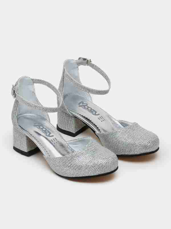 Yigitlar bilan yalangoch ayollarni tomosha qiling