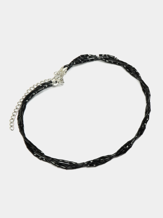 Biser va marvaridlardan yasalgan choker bo'yin zanjiri, marjonli bo'yin bezagi