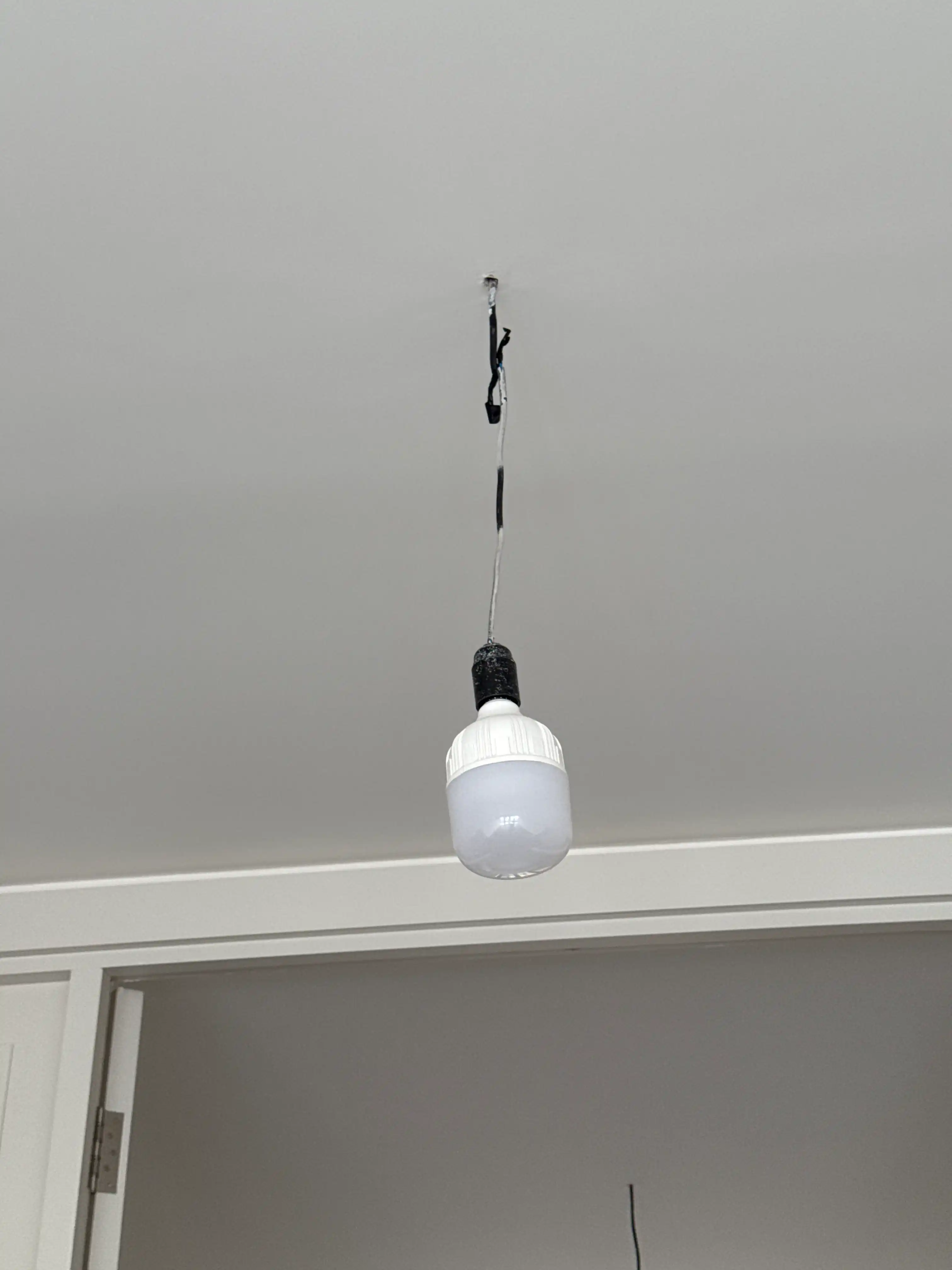 LED лампа TESS 30 Вт E27, энергоэффективность A+, 3 режима света, 80 Ra