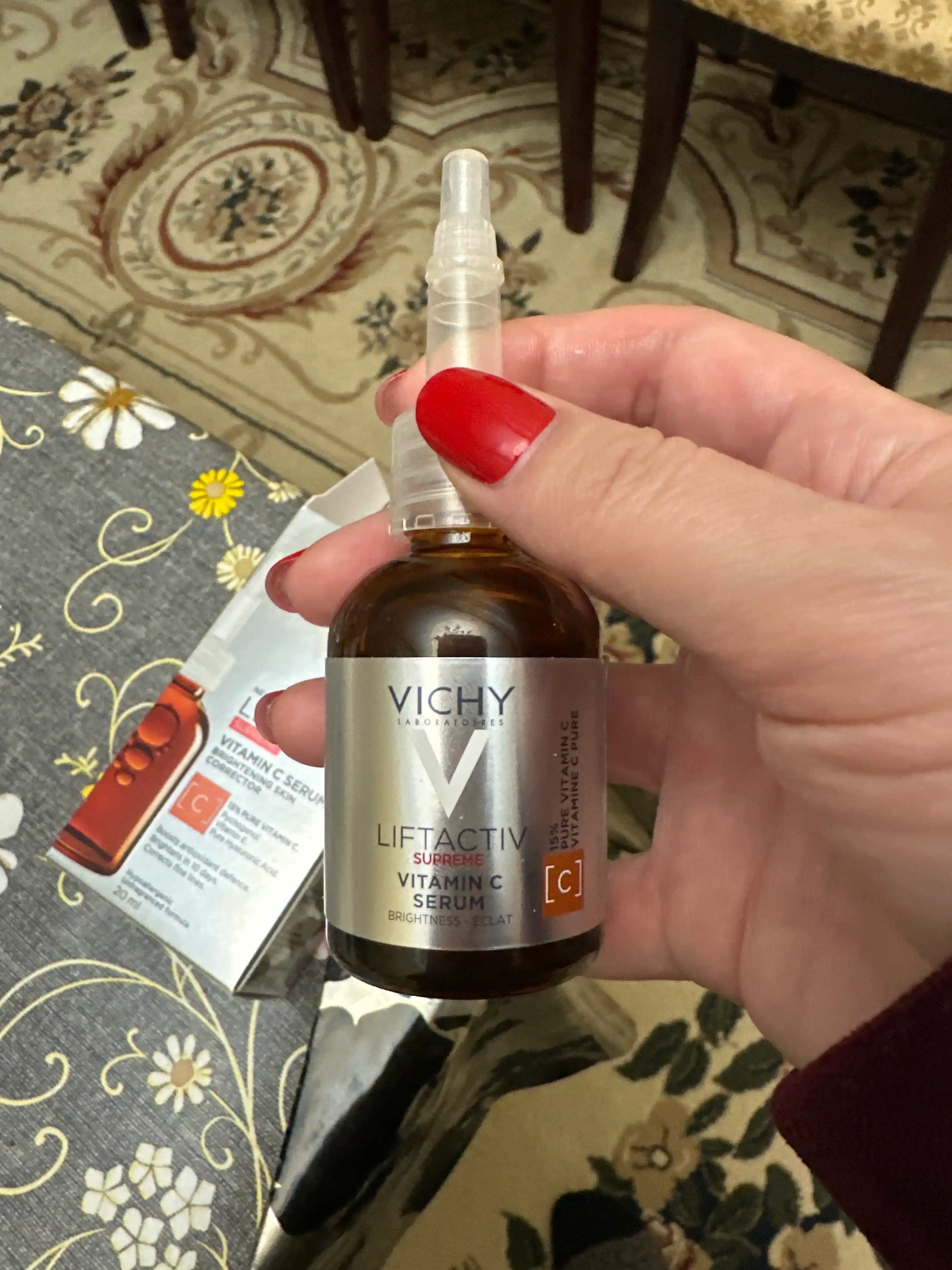 Vichy LIFTACTIV konsentrlangan vitamin C sarum yuz terisi porlashi uchun, 20 ml