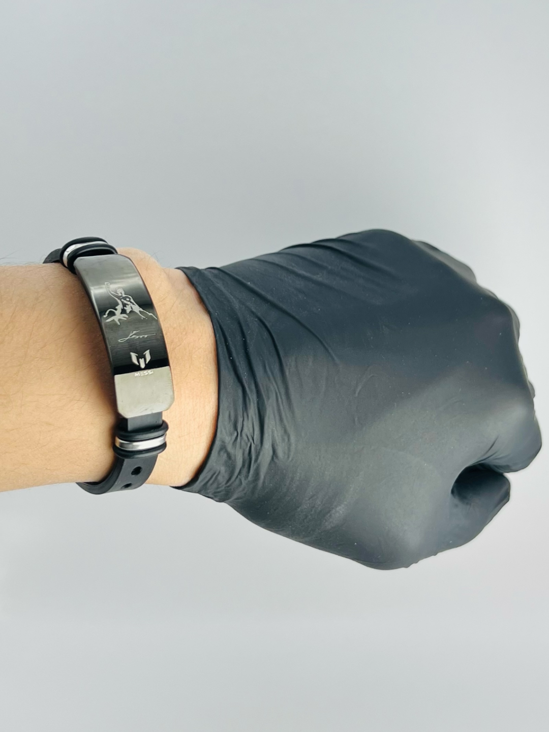 Tolqinli sochli qizlarning pornosini tomosha qiling Qindagi sperma külot kiyib