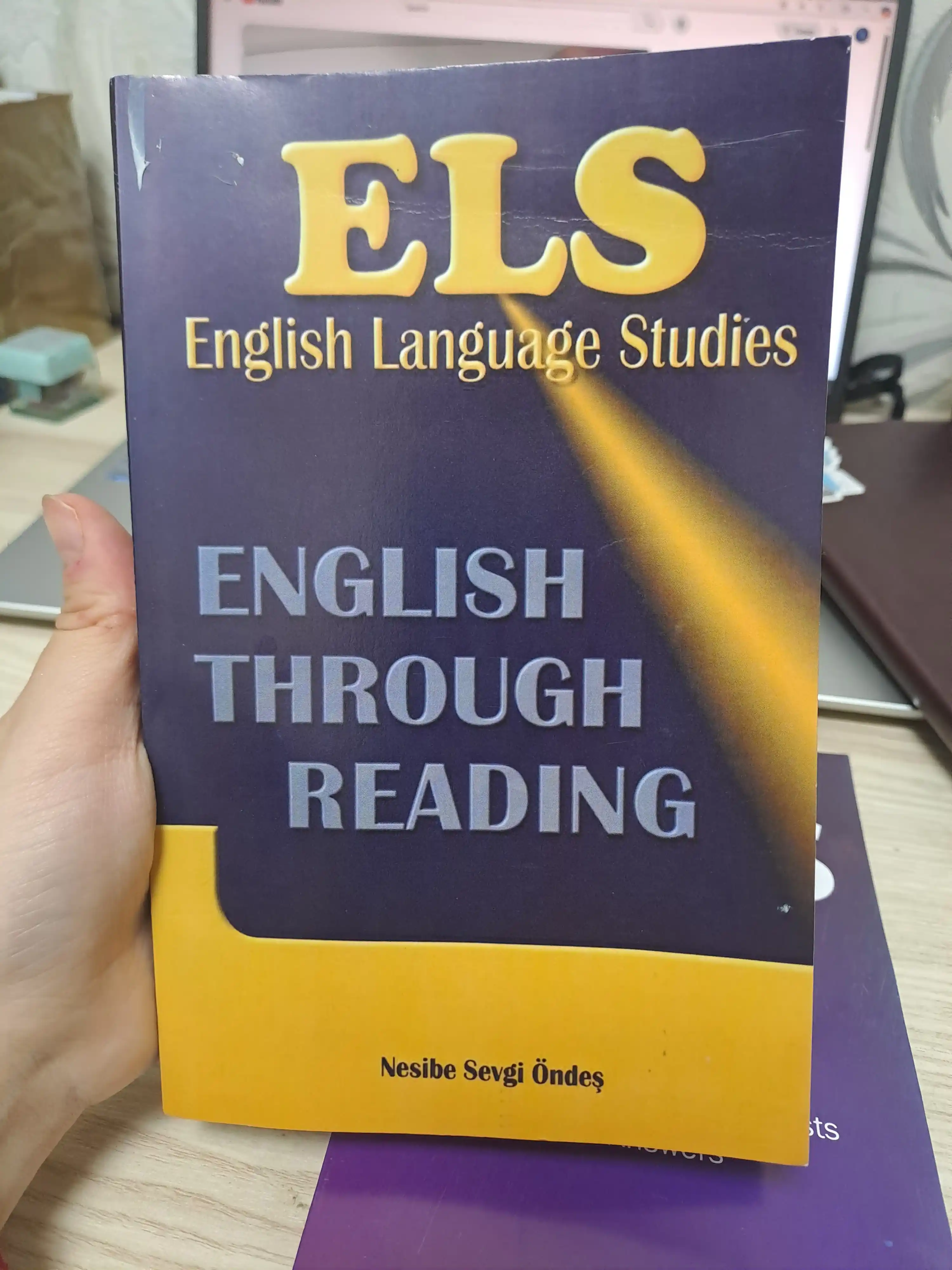 ELS English Language Students, English Through Reading 