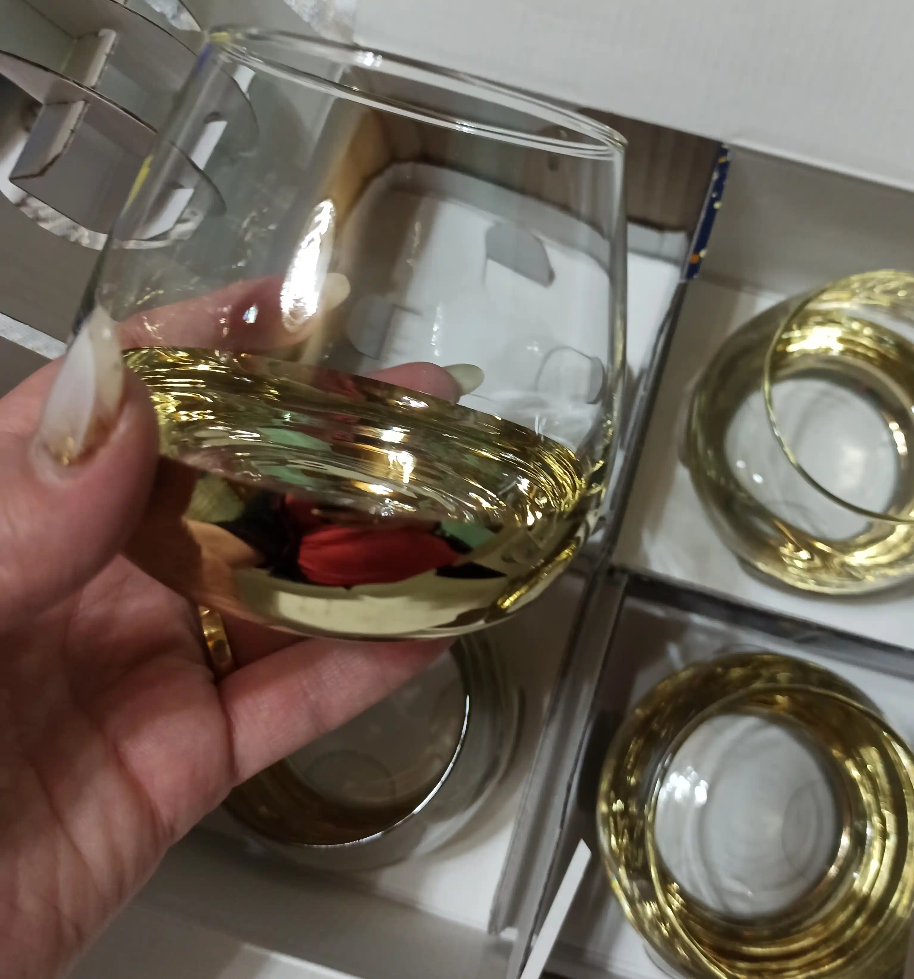 Bokallar Luminarc Elektr oltin, Electric gold seriyasi, 4 turdagi