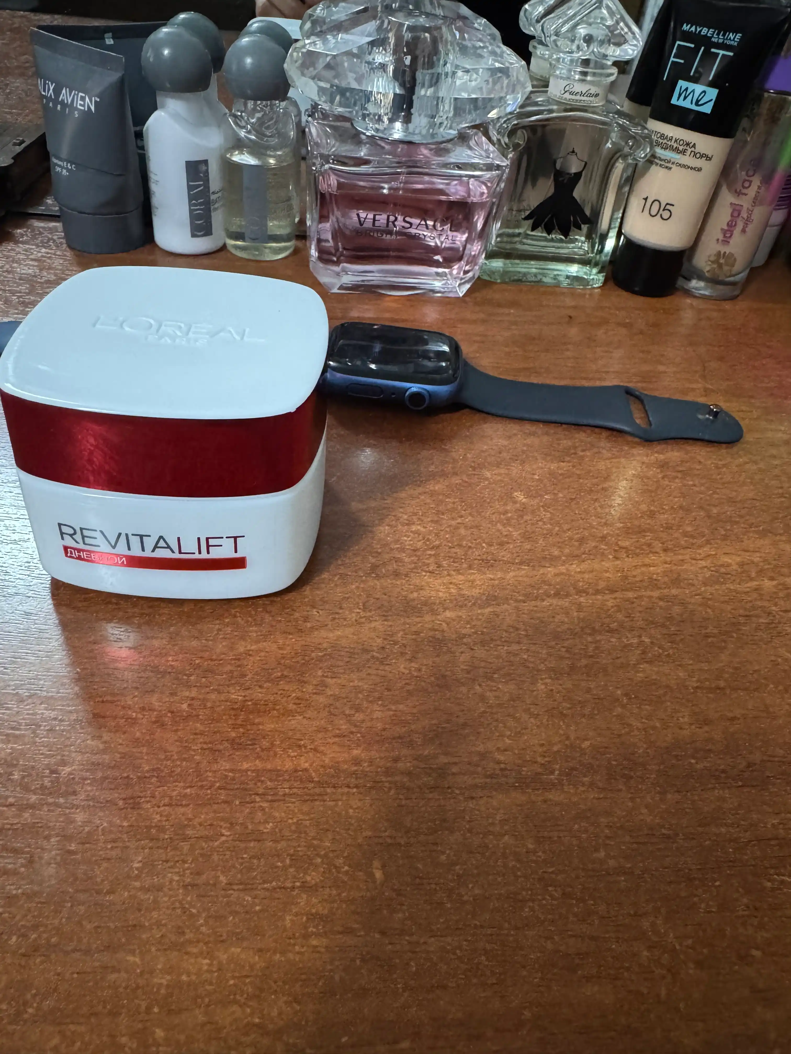 Yuz uchun krem L'Oreal Paris Revitalift, kunduzgi, 50 ml